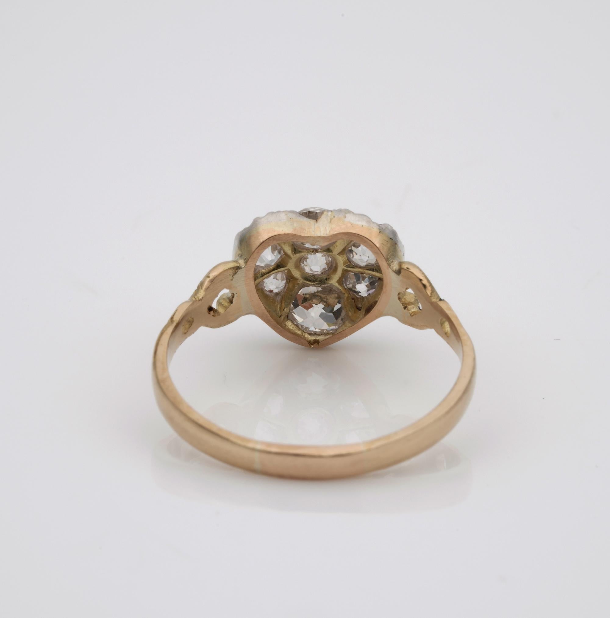 Antique Victorian 1.10 Carat Old Mine Diamond Sweet Heart Ring In Good Condition For Sale In Napoli, IT