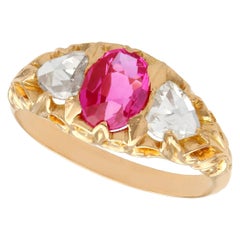 Bague victorienne ancienne en or avec saphir rose birman de taille ovale 1,28 carat et diamants