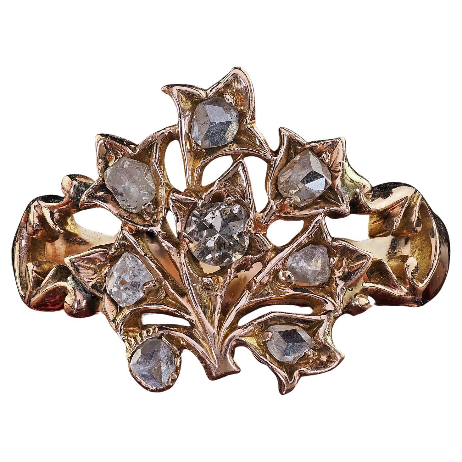 Antiguo Anillo de Cóctel Floral Victoriano de Oro Rosa de 12 K con Diamantes de Corte Antiguo