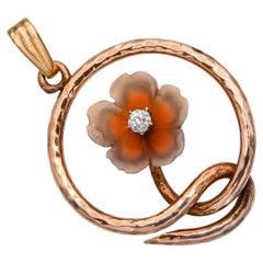 Pendentif Fleur en Agate et Diamant en or jaune 12k d'époque victorienne
