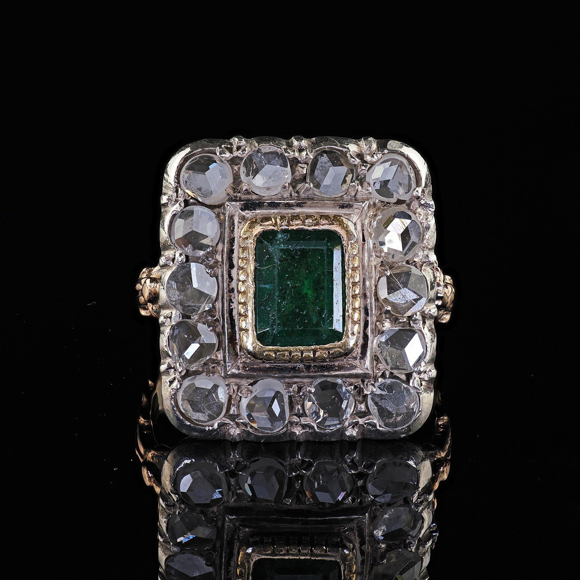 Antique Victorian Style 12K Yellow Gold Rose Cut Diamond Emerald Cocktail Ring 1
