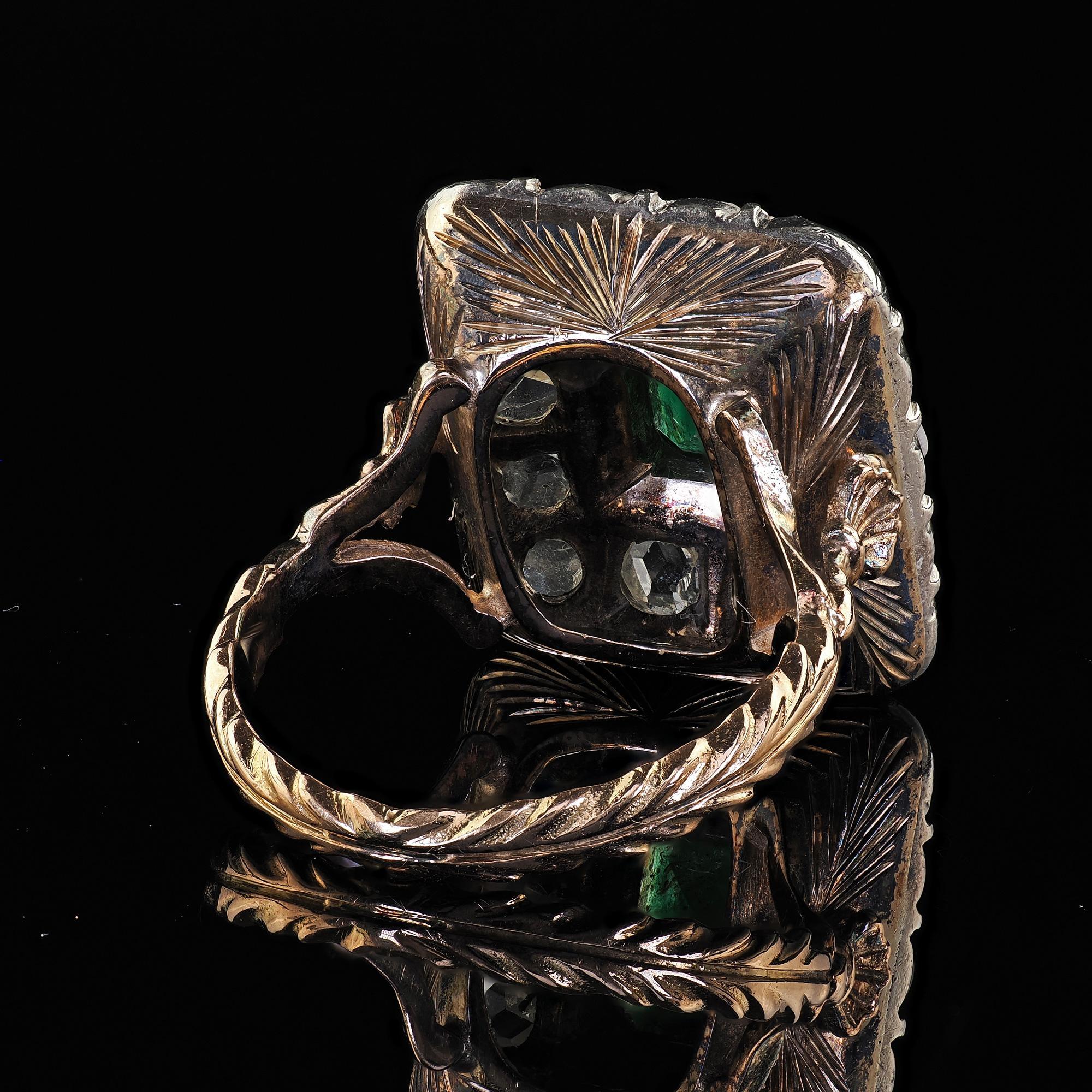 Antique Victorian Style 12K Yellow Gold Rose Cut Diamond Emerald Cocktail Ring 2