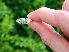 Antique Victorian 1.35 Carat Chrysoberyl and Diamond Yellow Gold Cocktail Ring