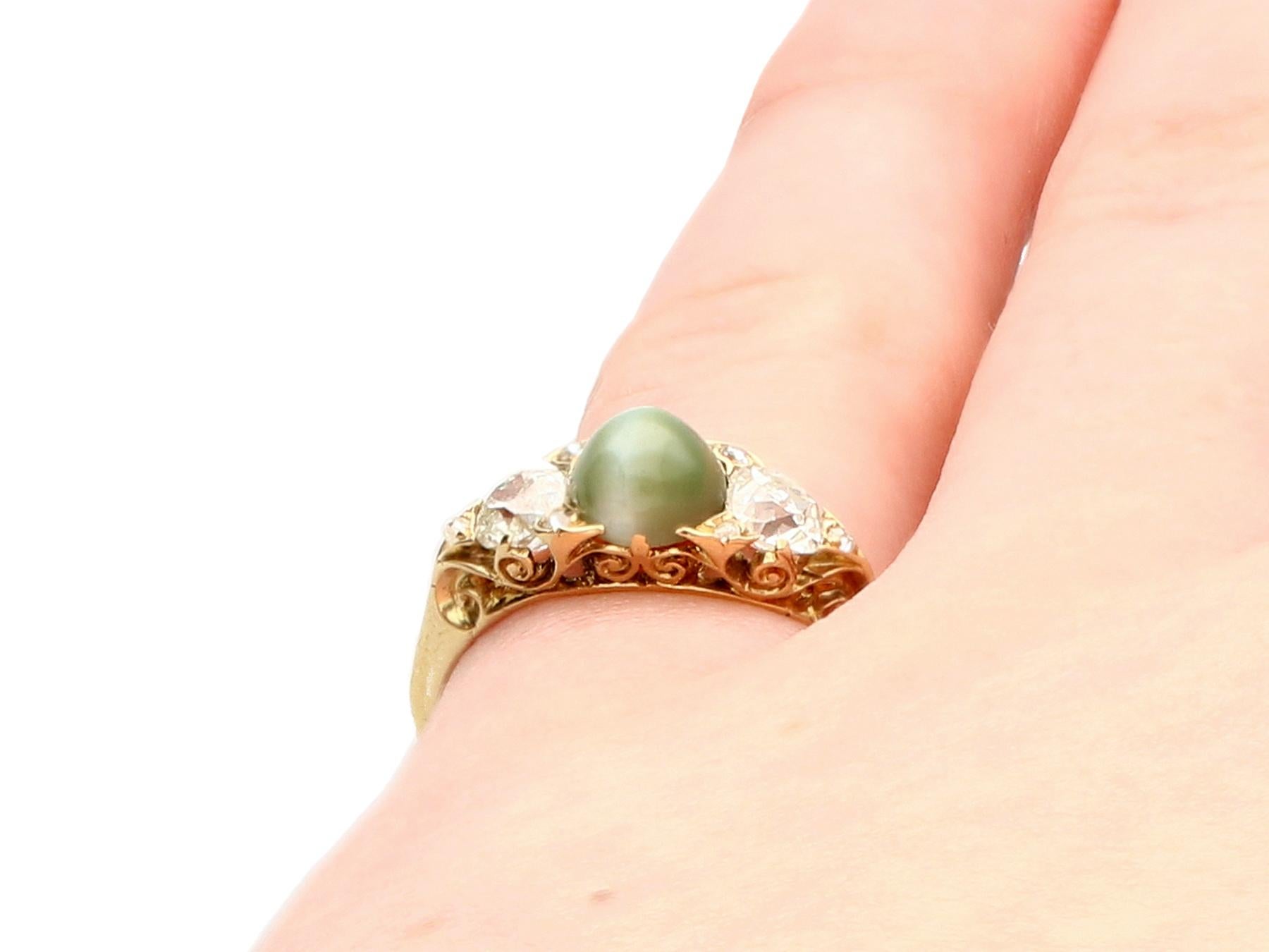 Antique Victorian 1.35 Carat Chrysoberyl and Diamond Yellow Gold Cocktail Ring For Sale 3