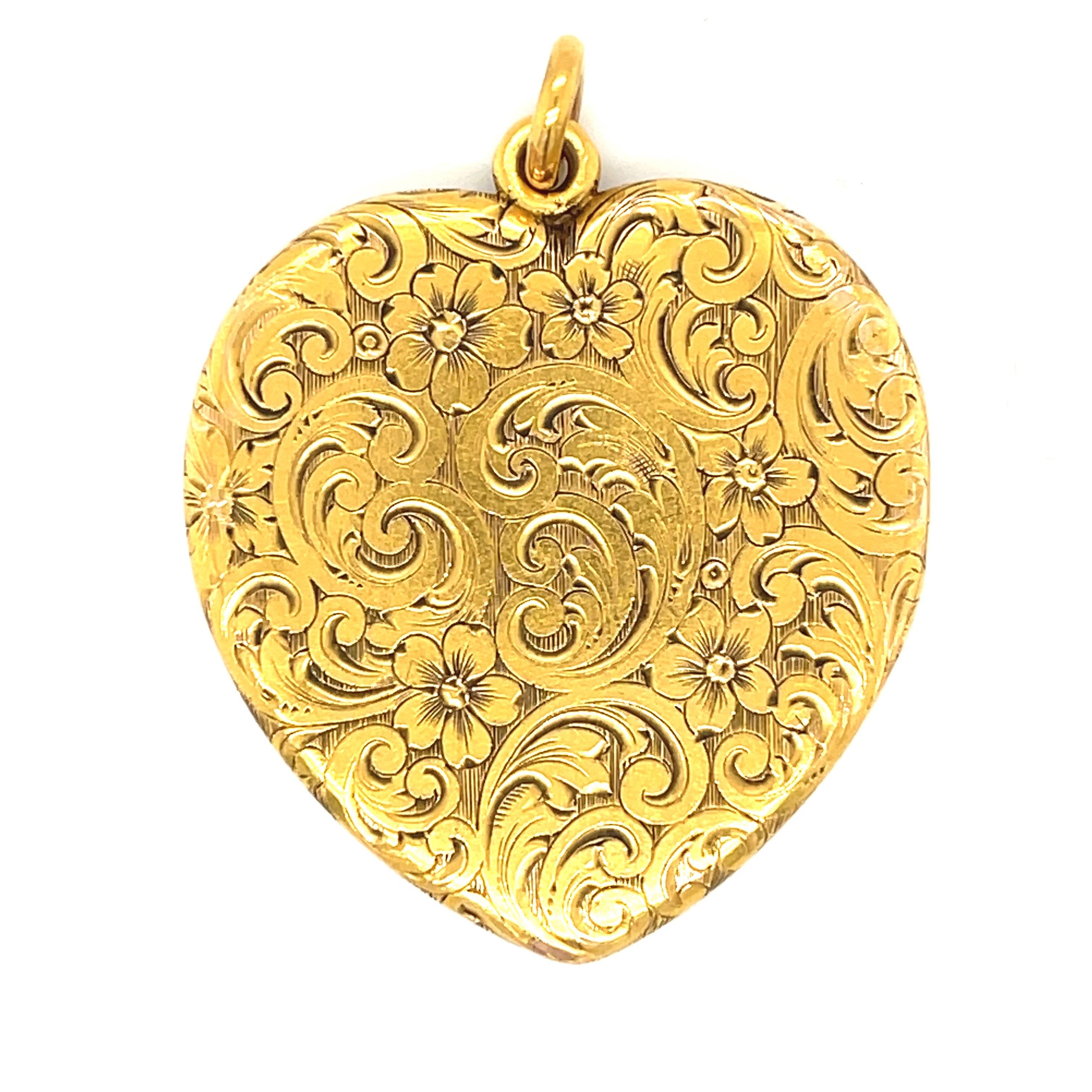 Late Victorian Antique Victorian 14 Karat Engraved Gold Heart Locket Pendant