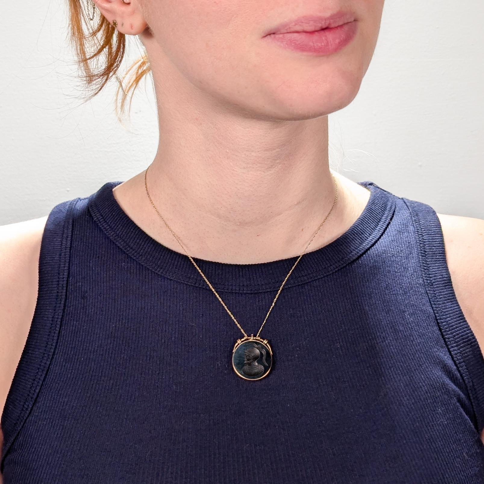 A very fine Victorian carnelian and gold pendant or charm.

With a carved intaglio of an ancient Roman soldier set in 14 karat gold.

Simply a fine piece!

Date:
19th Century

Overall Condition:
It is in overall good, as-pictured, used estate