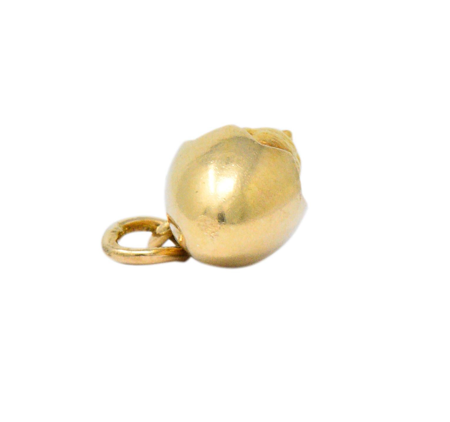 Antique Victorian 14 Karat Gold Hatching Chick Egg Charm In Excellent Condition In Philadelphia, PA