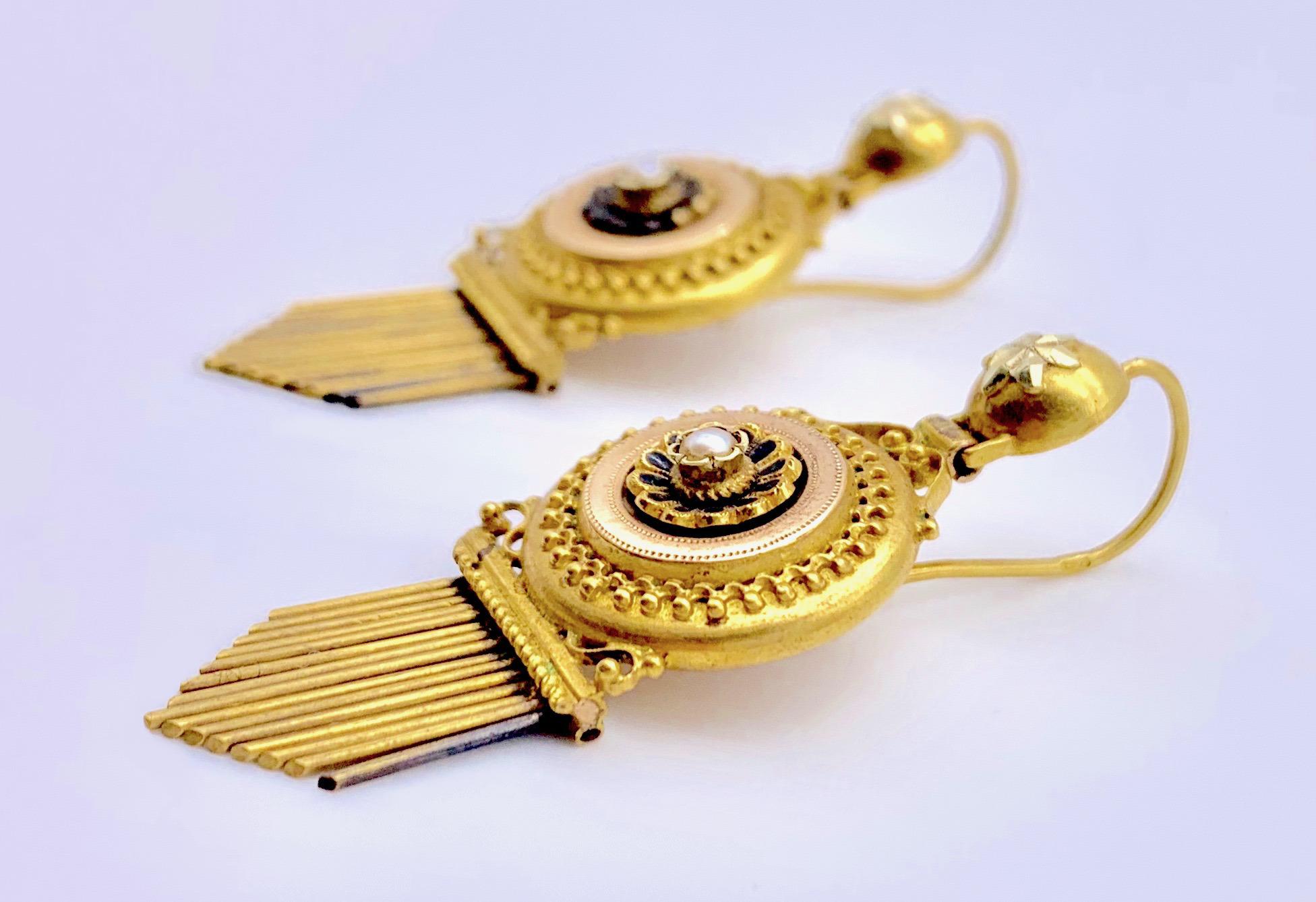 Women's Antique Victorian 14 Karat Two Colour Gold Natural Pearl Dangling Earrings For Sale