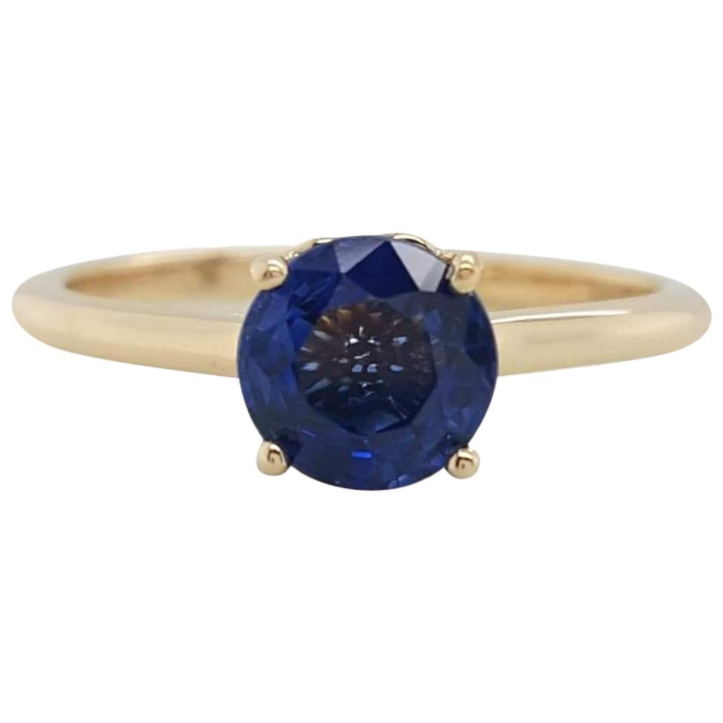 Antique Victorian 14 Karat Yellow Gold Ceylon Sapphire Vintage Solitaire