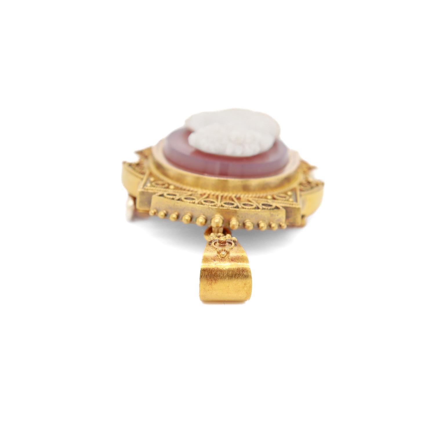 Antique Victorian 14k Gold, Agate & Pearl Cameo Brooch / Pendant of a Youth For Sale 5