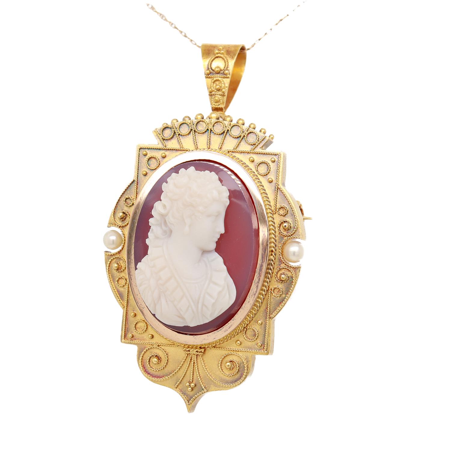 Women's Antique Victorian 14k Gold, Agate & Pearl Cameo Brooch / Pendant of a Youth For Sale