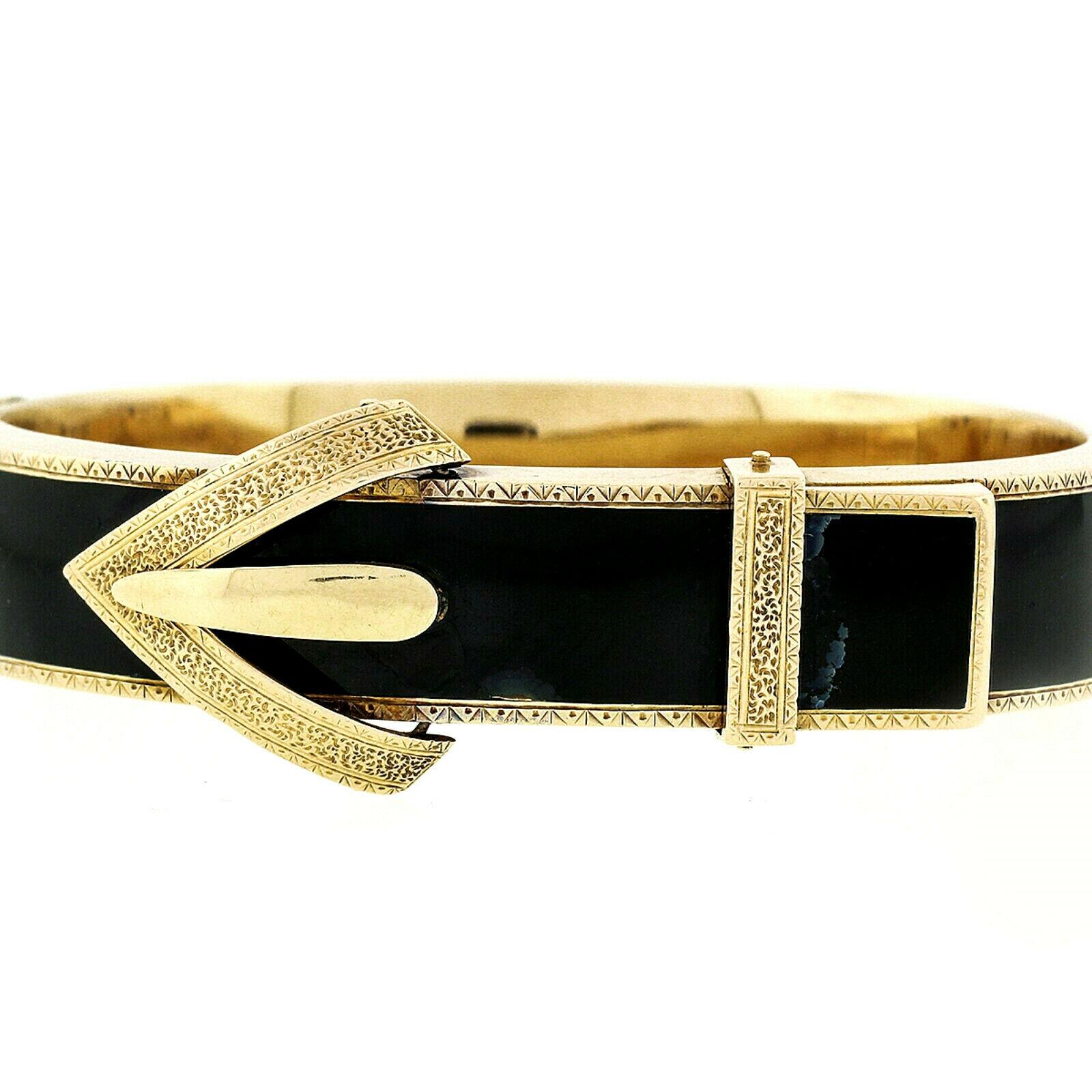 Antique Victorian 14 Karat Gold Black Enamel Hinged Bangle Mourning Bracelet In Fair Condition In Montclair, NJ