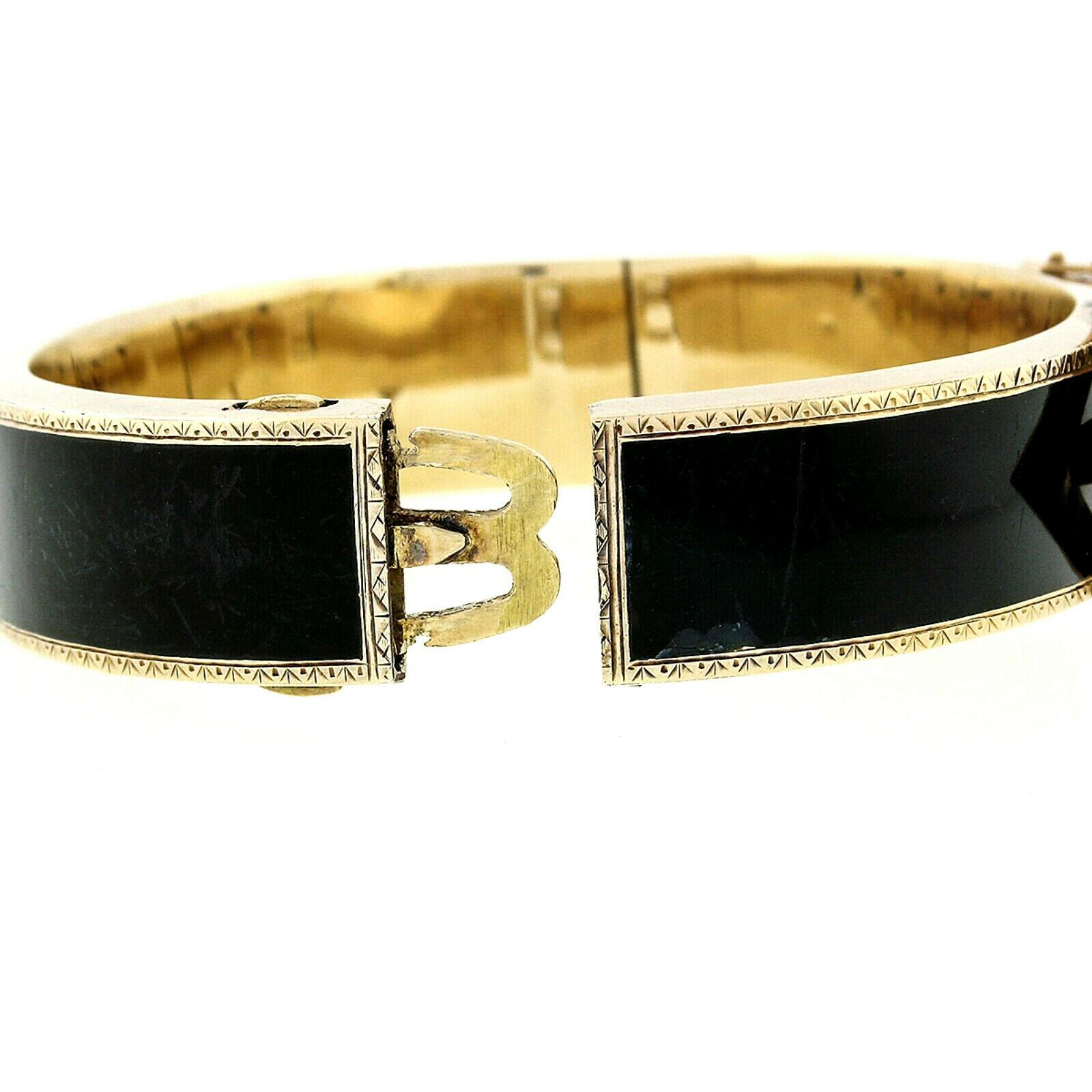 Antique Victorian 14 Karat Gold Black Enamel Hinged Bangle Mourning Bracelet 3