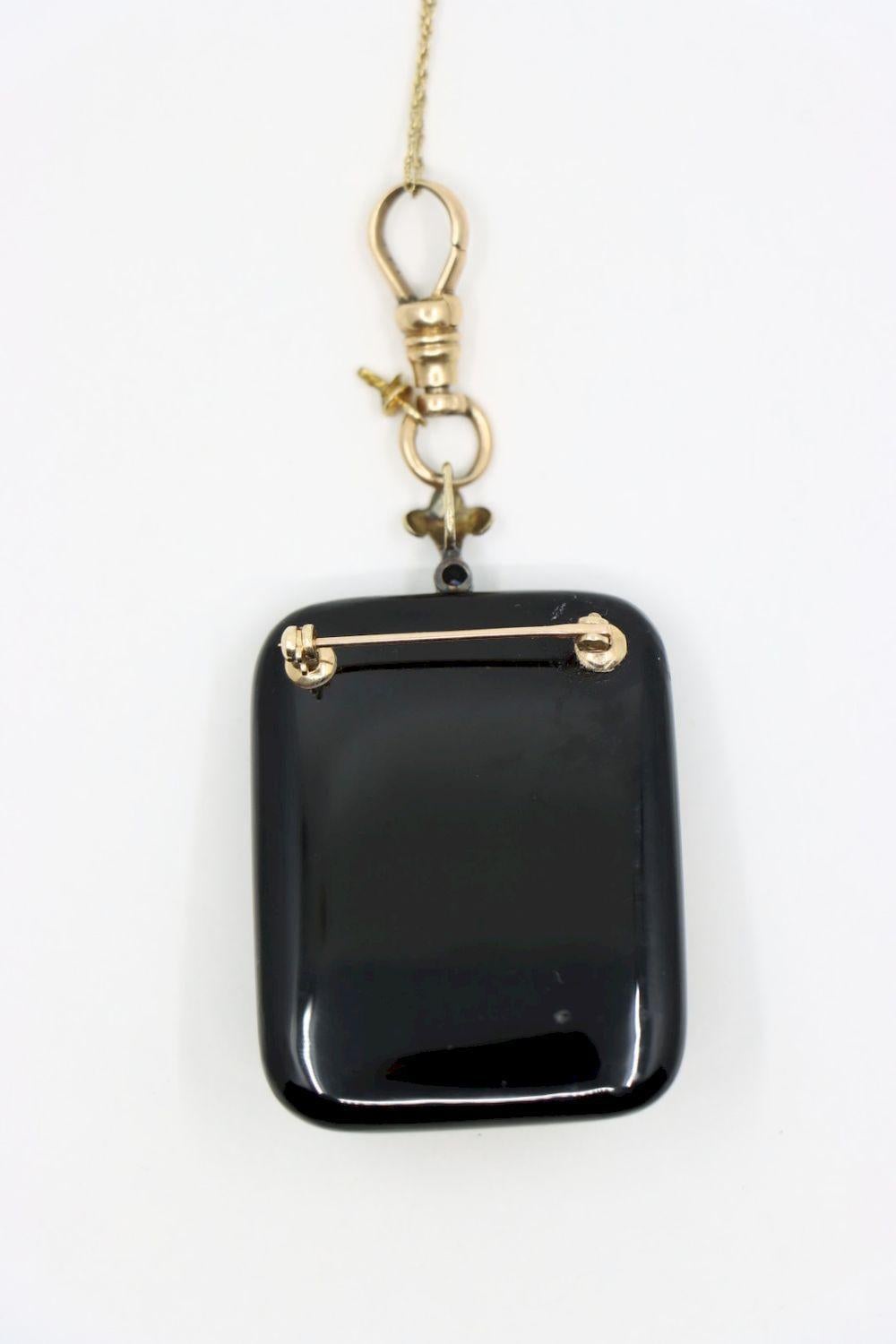 Antique Victorian 14K Gold Black Onyx Pendant Necklace For Sale 1