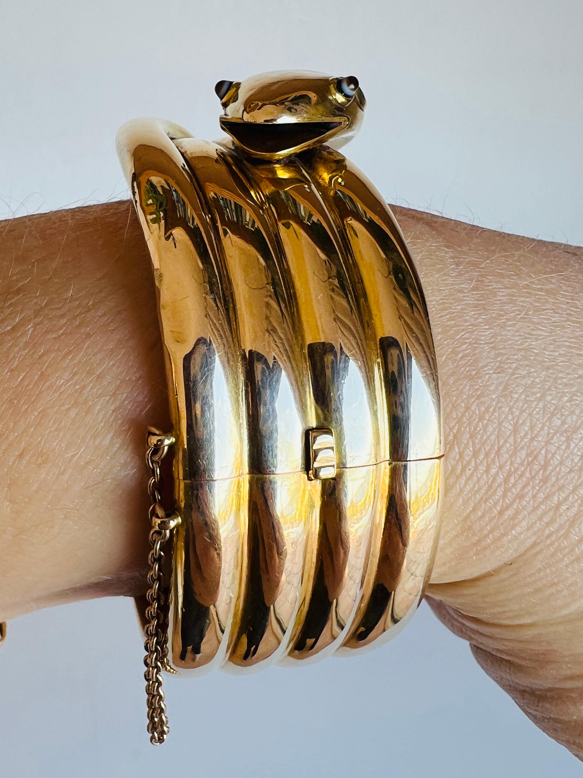 Women's Antique Victorian 14K Gold Coiled Snake Agate Cabochon Eyes Hinged Bracelet For Sale