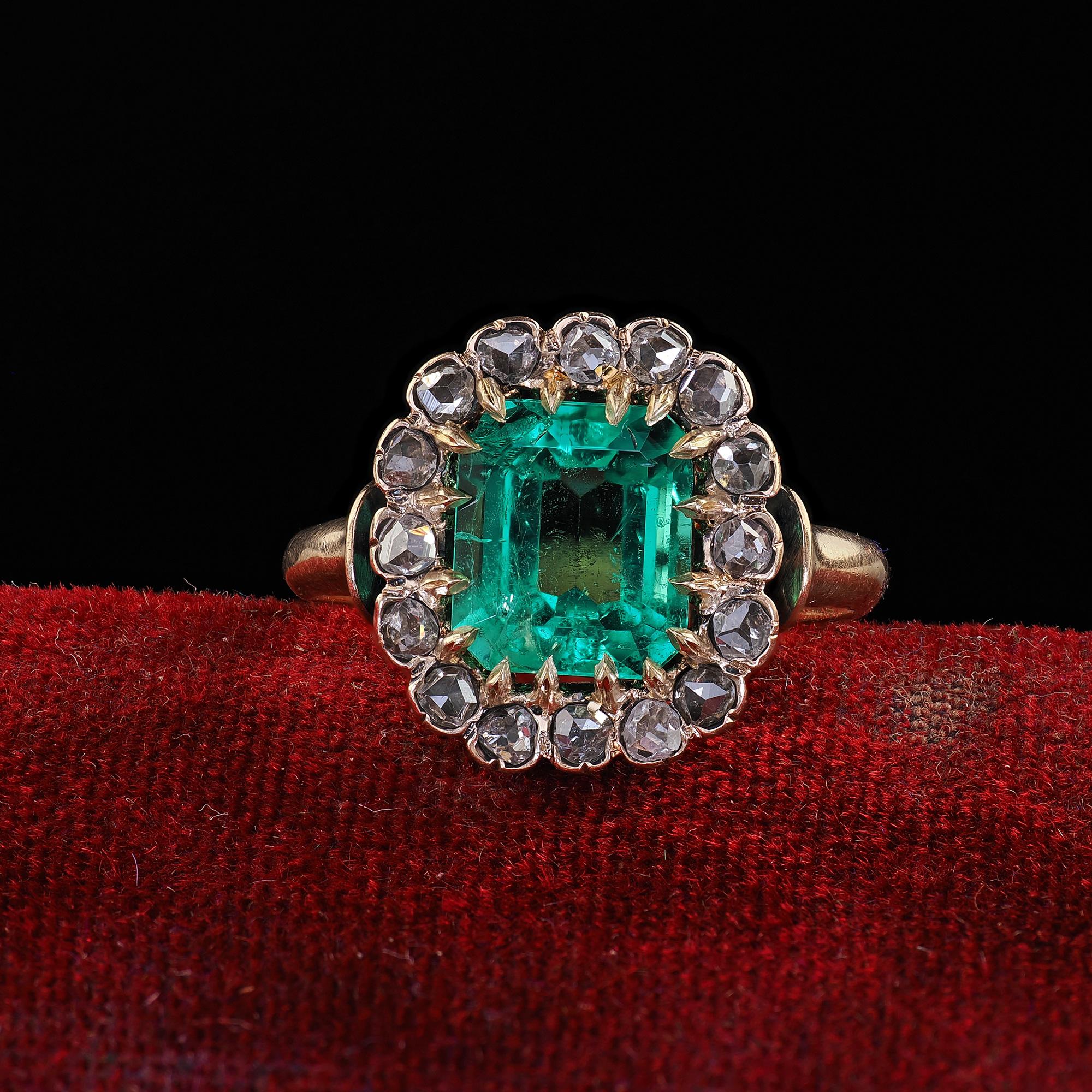 Beautiful Antique Victorian 14K Gold Colombian Emerald Diamond Engagement Ring - GIA. This gorgeous Victorian Colombian emerald diamond engagement ring is crafted in 14k yellow gold. The ring features a beautiful glowing Colombian emerald that has a