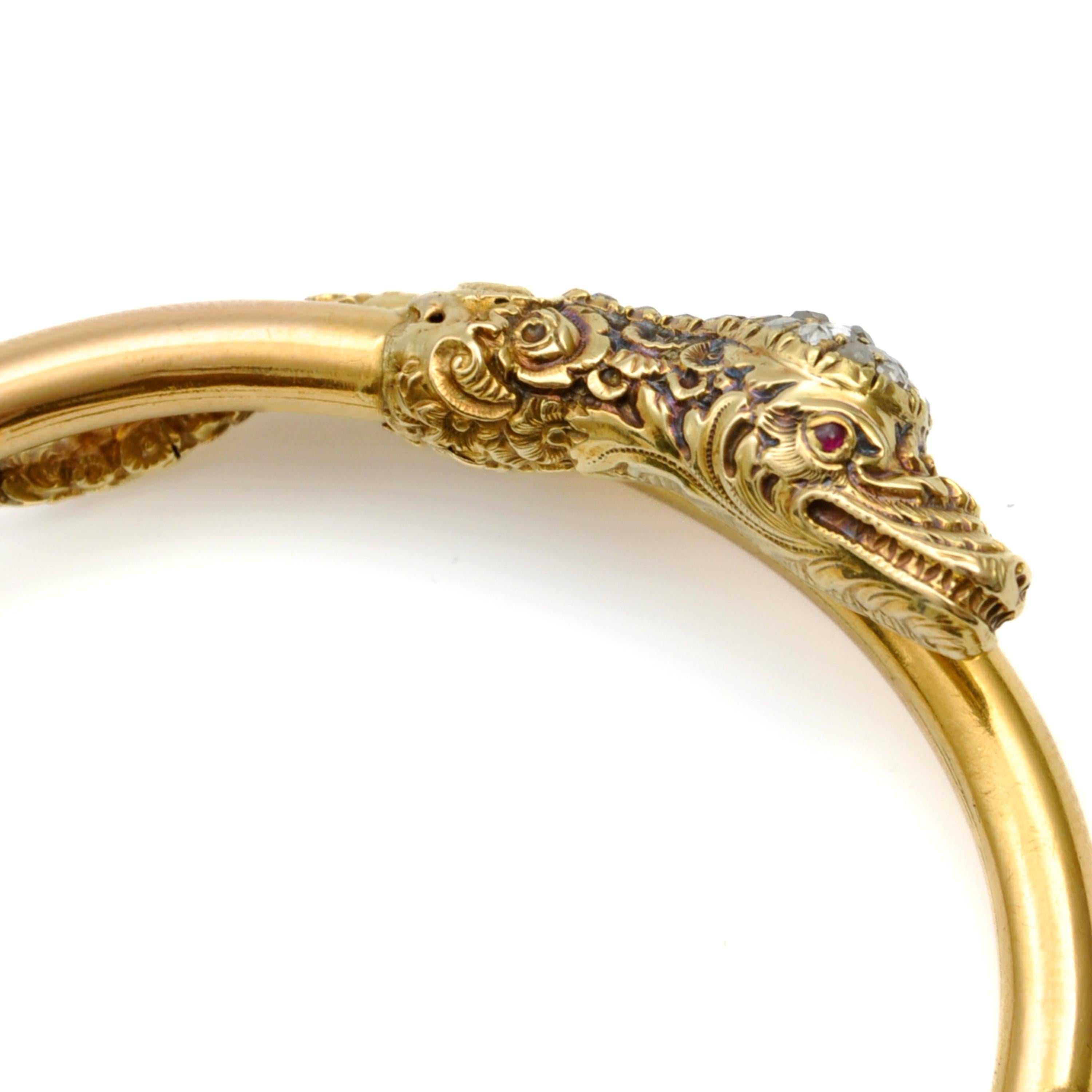 Antique Victorian 14K Gold Diamond Snake Bracelet In Good Condition For Sale In Rotterdam, NL
