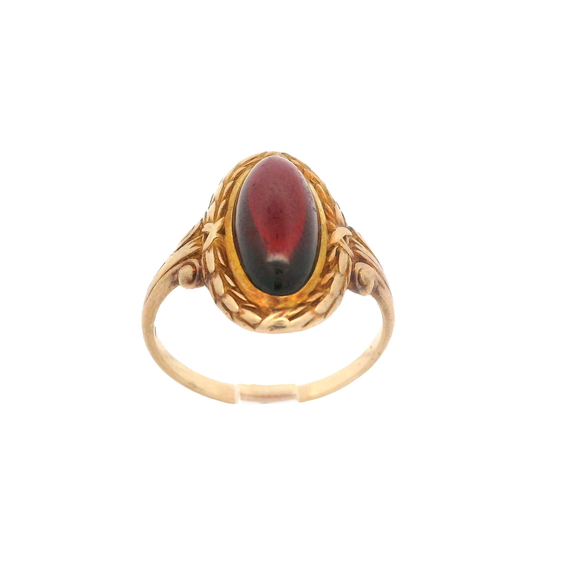 Antique Victorian 14k Gold Elongated Oval Garnet Floral Halo Scroll Sides Ring For Sale 2