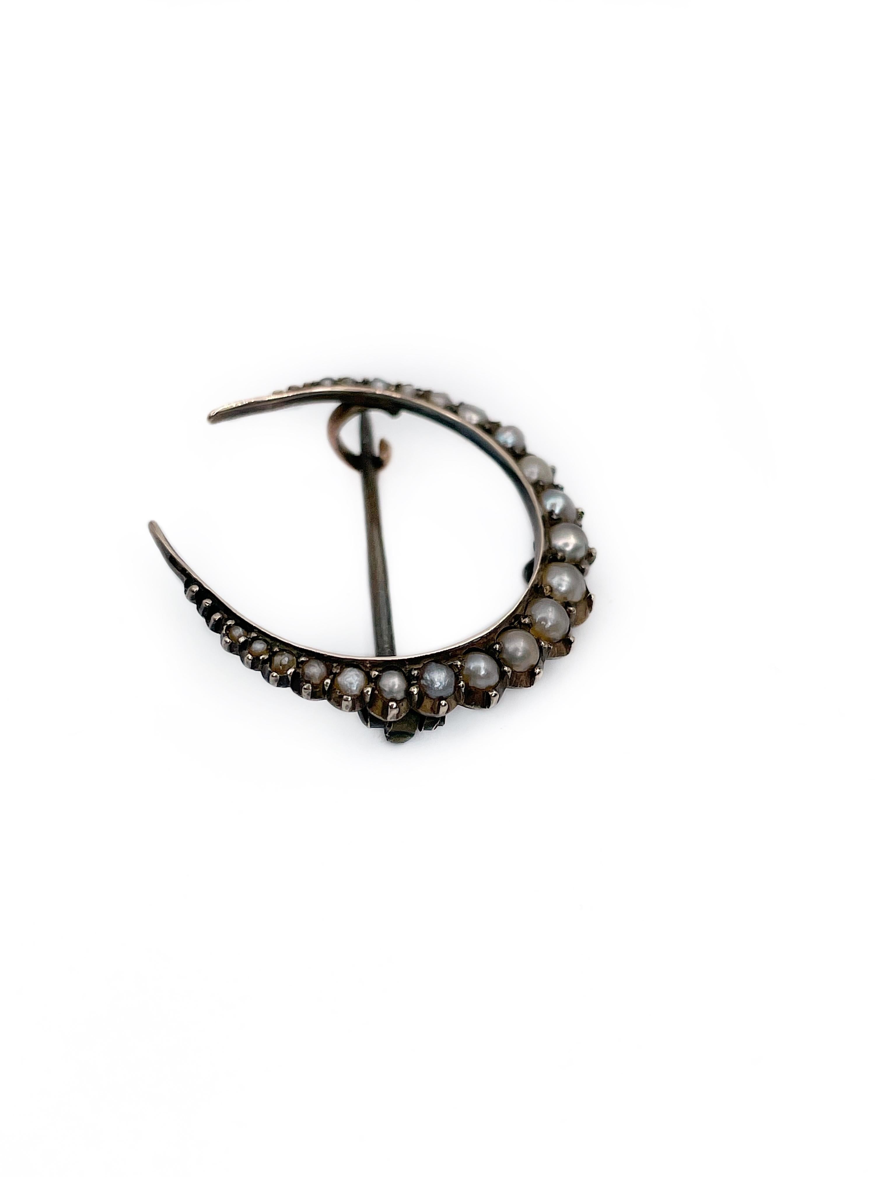 Antique Victorian 14 Karat Gold Silver Plate Pearl Crescent Moon Pin Brooch In Good Condition In Vilnius, LT