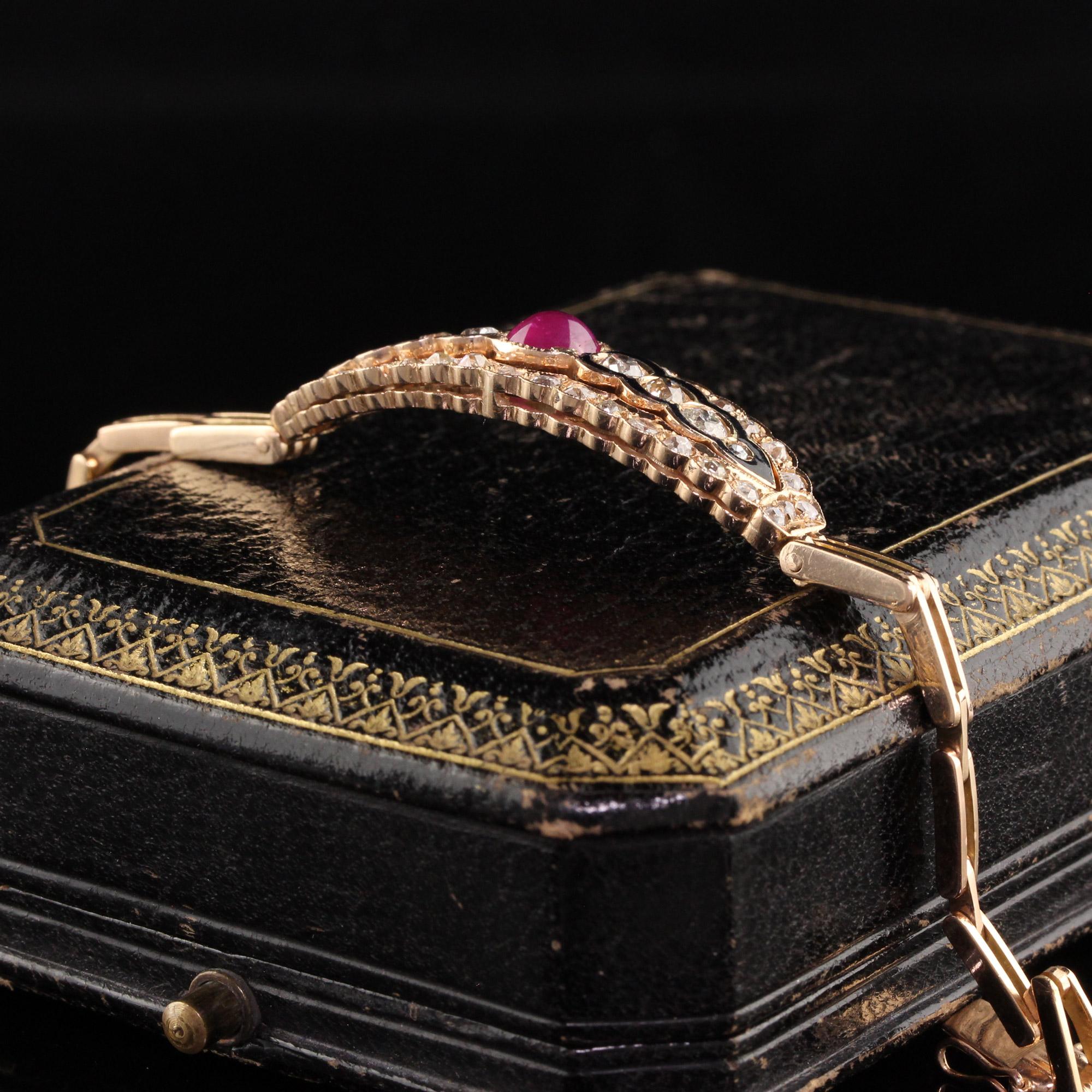 Victorien Bracelet victorien ancien en or rose 14 carats avec diamants taille vieille mine et rubis cabochon en vente