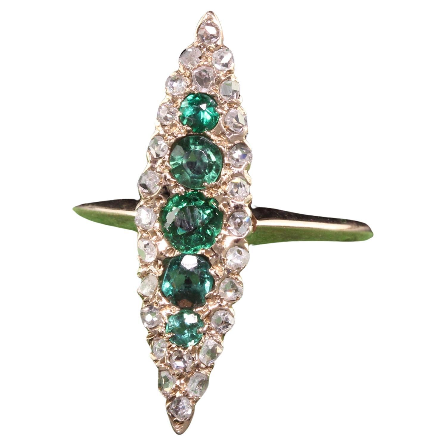 Antiker viktorianischer Navette-Ring aus 14 Karat Roségold mit Diamant im Rosenschliff und Granat