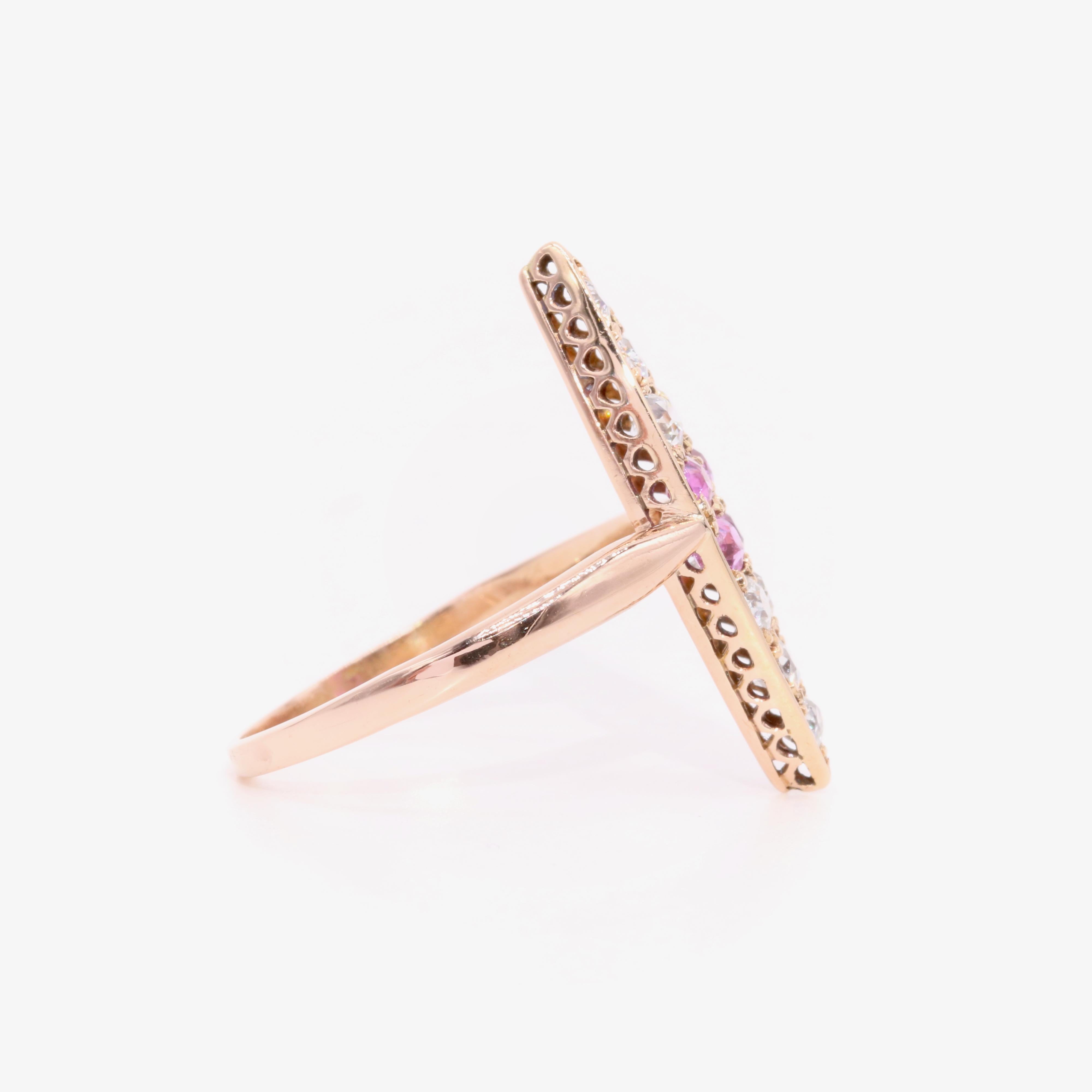 Antique Victorian 14K Yellow Gold 0.78tgw Ruby and Old Cut Diamond Marquise Ring In Good Condition For Sale In Staines-Upon-Thames, GB