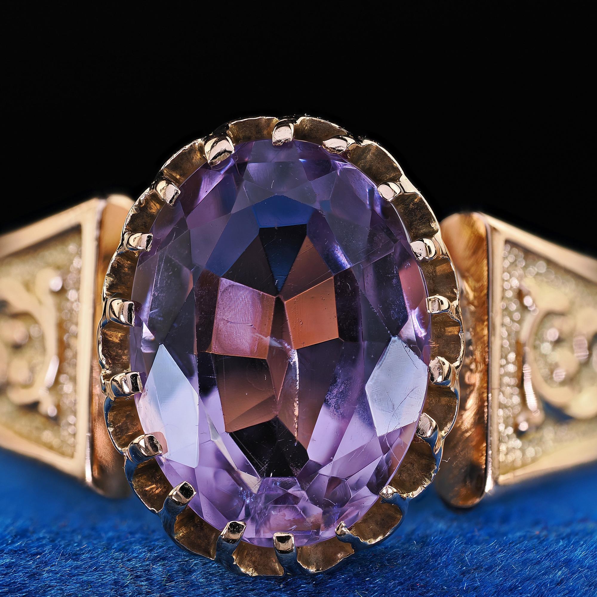 Women's Antique Victorian 14K Yellow Gold Amethyst Solitaire Engraved Engagement Ring For Sale