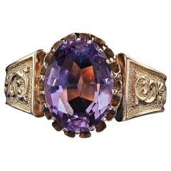 Antique Victorian 14K Yellow Gold Amethyst Solitaire Engraved Engagement Ring