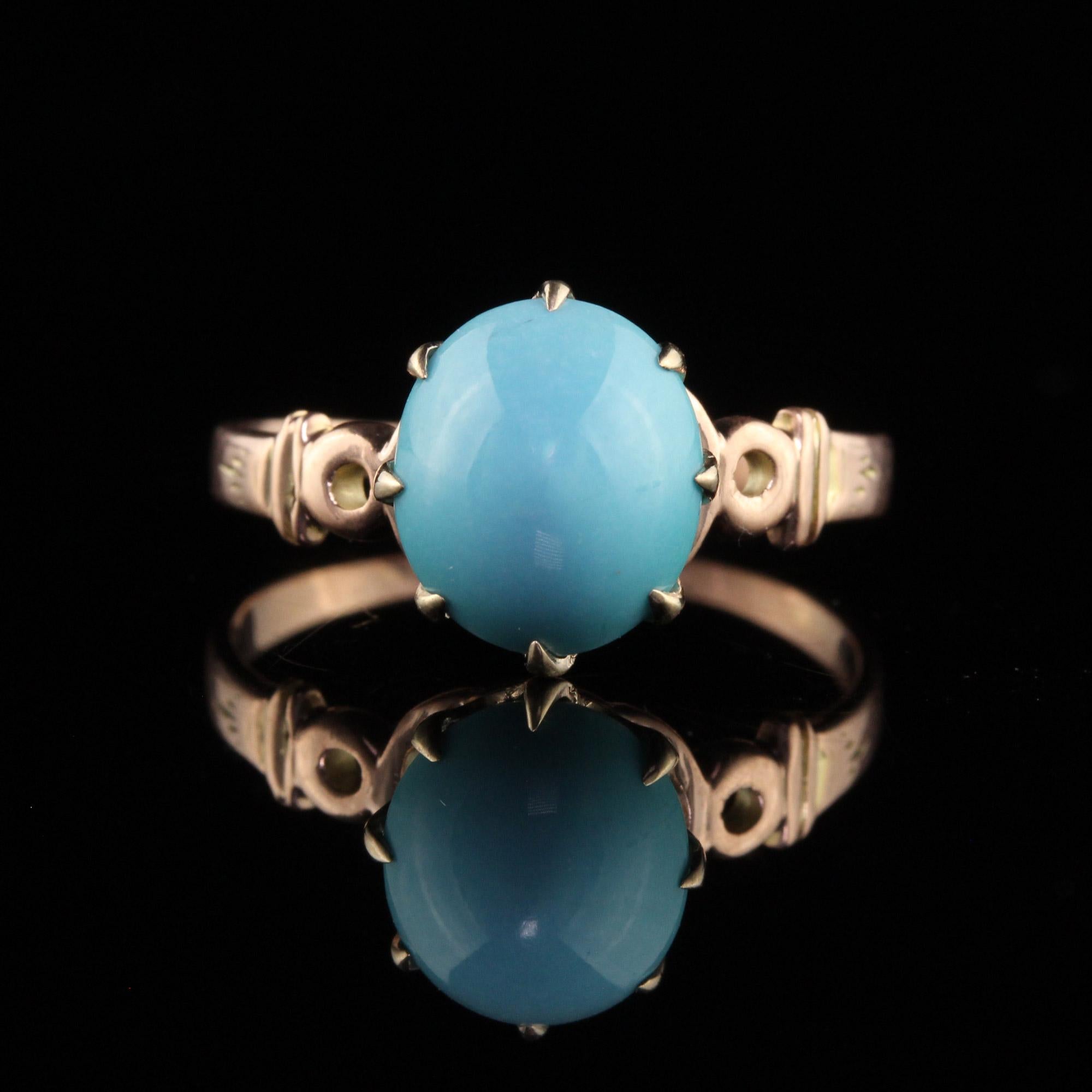 Antique Victorian 14K Yellow Gold Cabochon Turquoise Engagement Ring In Good Condition For Sale In Great Neck, NY