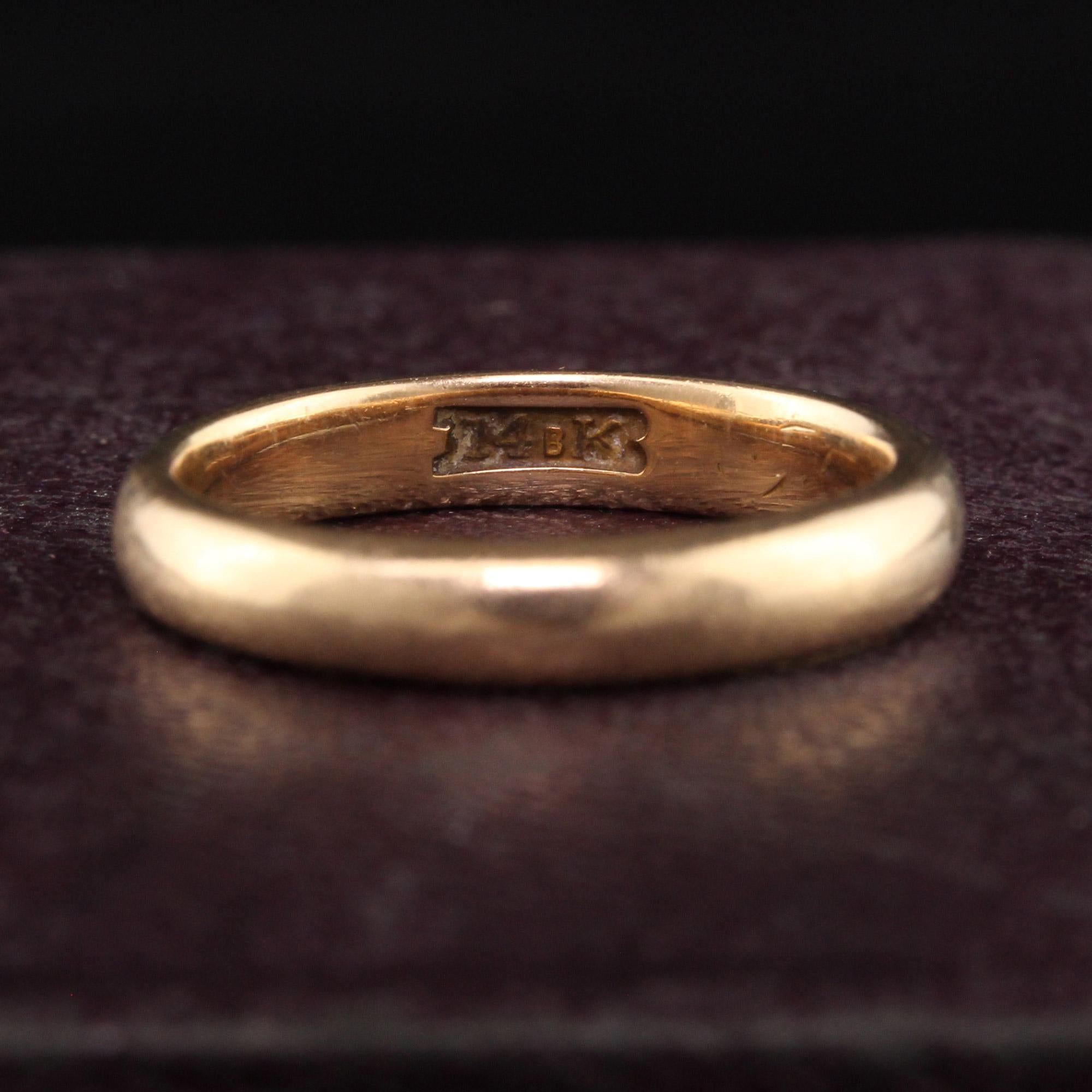 Women's Antique Victorian 14K Yellow Gold Classic Wedding Band - Size 6 1/2 For Sale