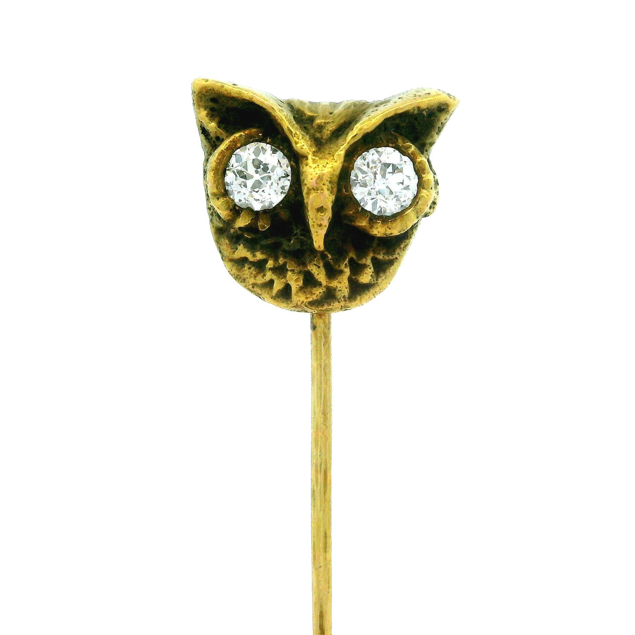 Antique Victorian 14k Yellow Gold Detailed Owl Head w/ Diamond Eyes Stick Pin For Sale 1