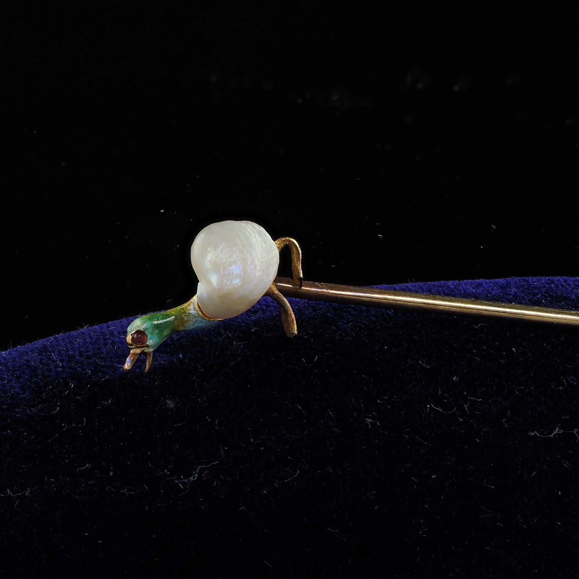 Women's Antique Victorian 14K Yellow Gold Enamel and Pearl Duck Stick Pin For Sale