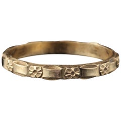 Antique Victorian 14 Karat Yellow Gold Engraved Wedding Band