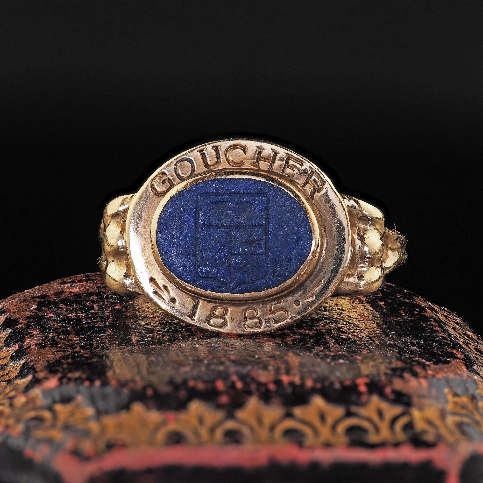 Beautiful Antique Victorian 14K Yellow Gold Goucher College Engraved Class Ring. This beautiful Goucher class ring is crafted in 14k yellow gold. The ring features the Goucher school crest on the top with 