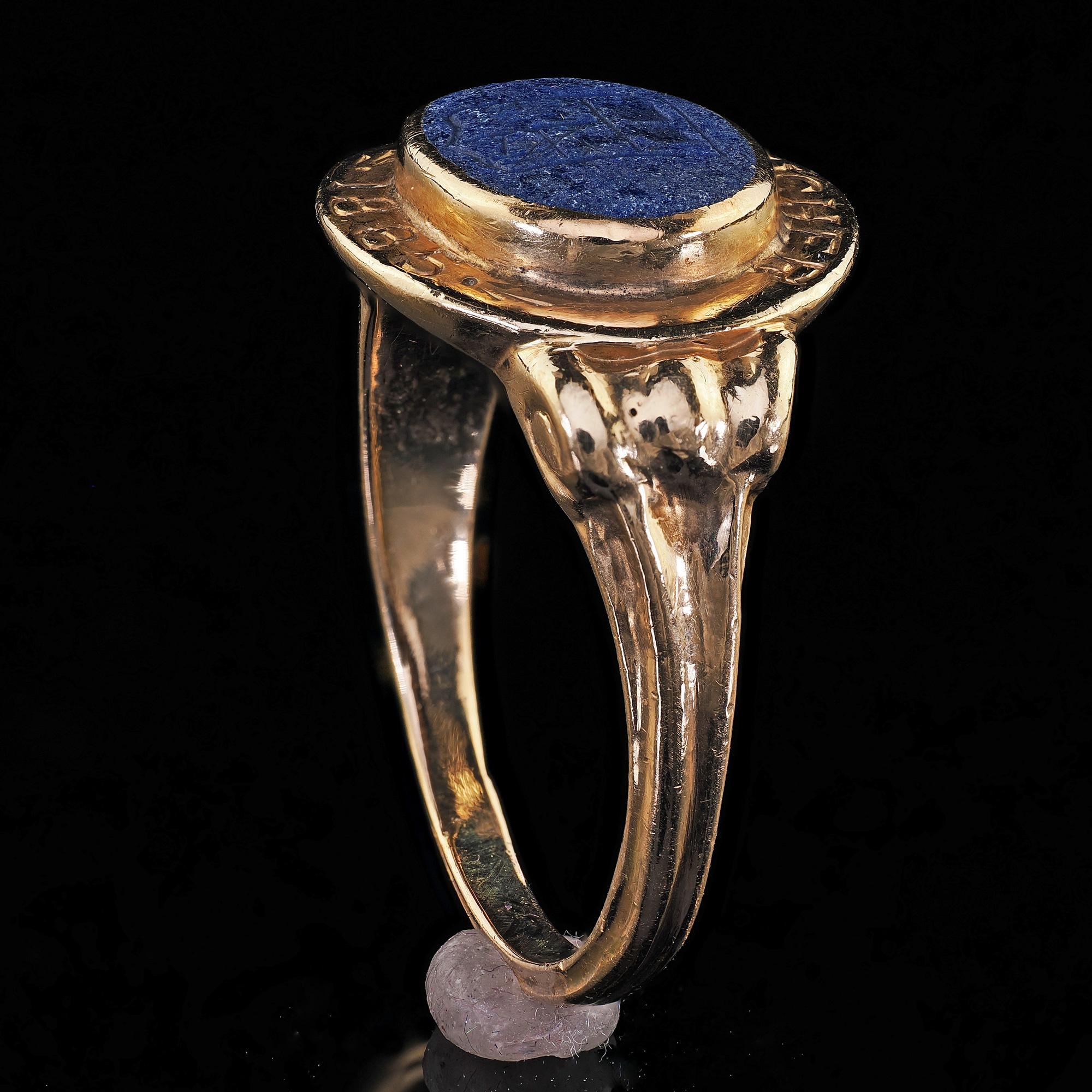 Antique Victorian 14K Yellow Gold Goucher College Engraved Class Ring For Sale 4
