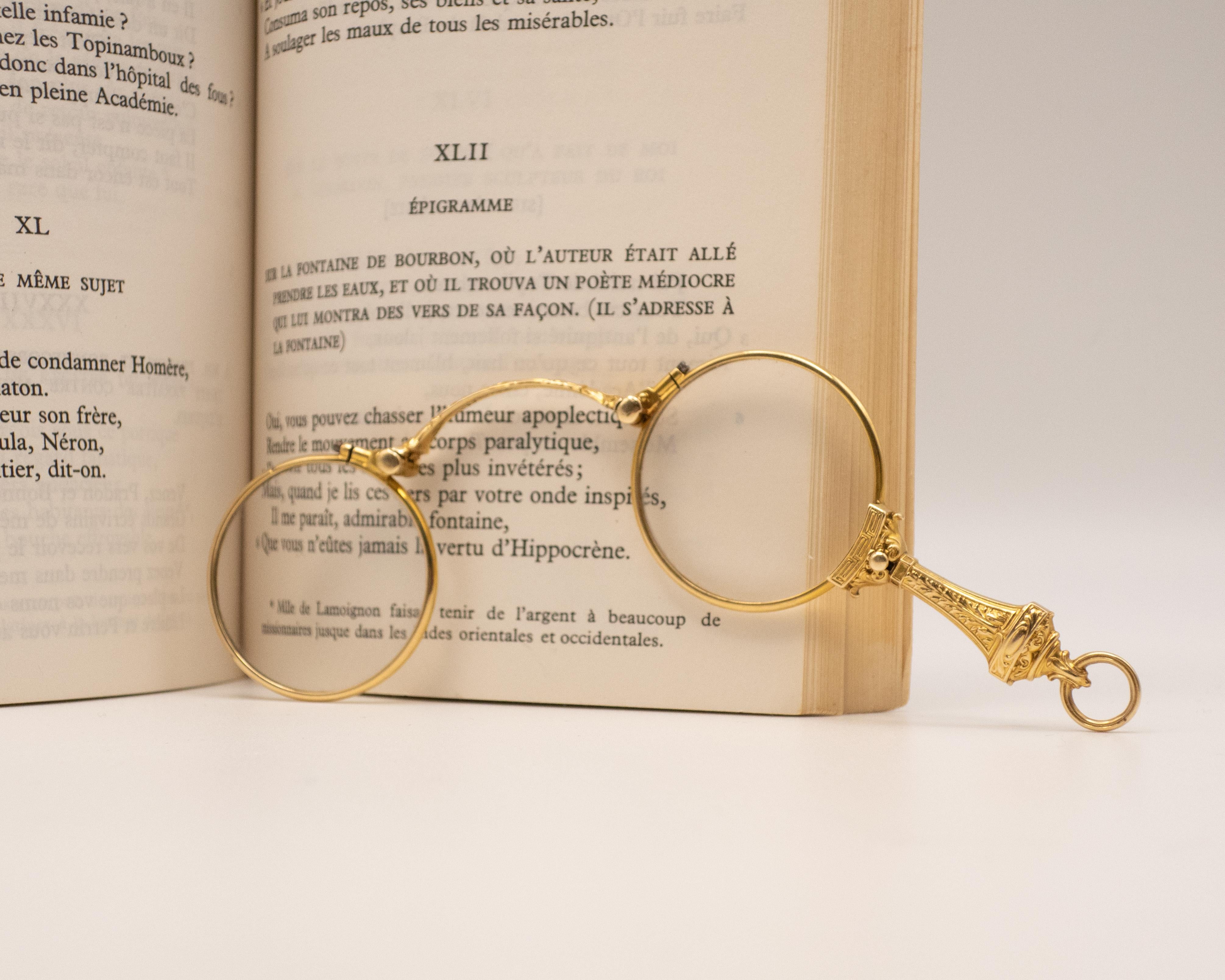 Antique Victorian 14K Yellow Gold Lorgnette Pendant c. 1900 For Sale 10
