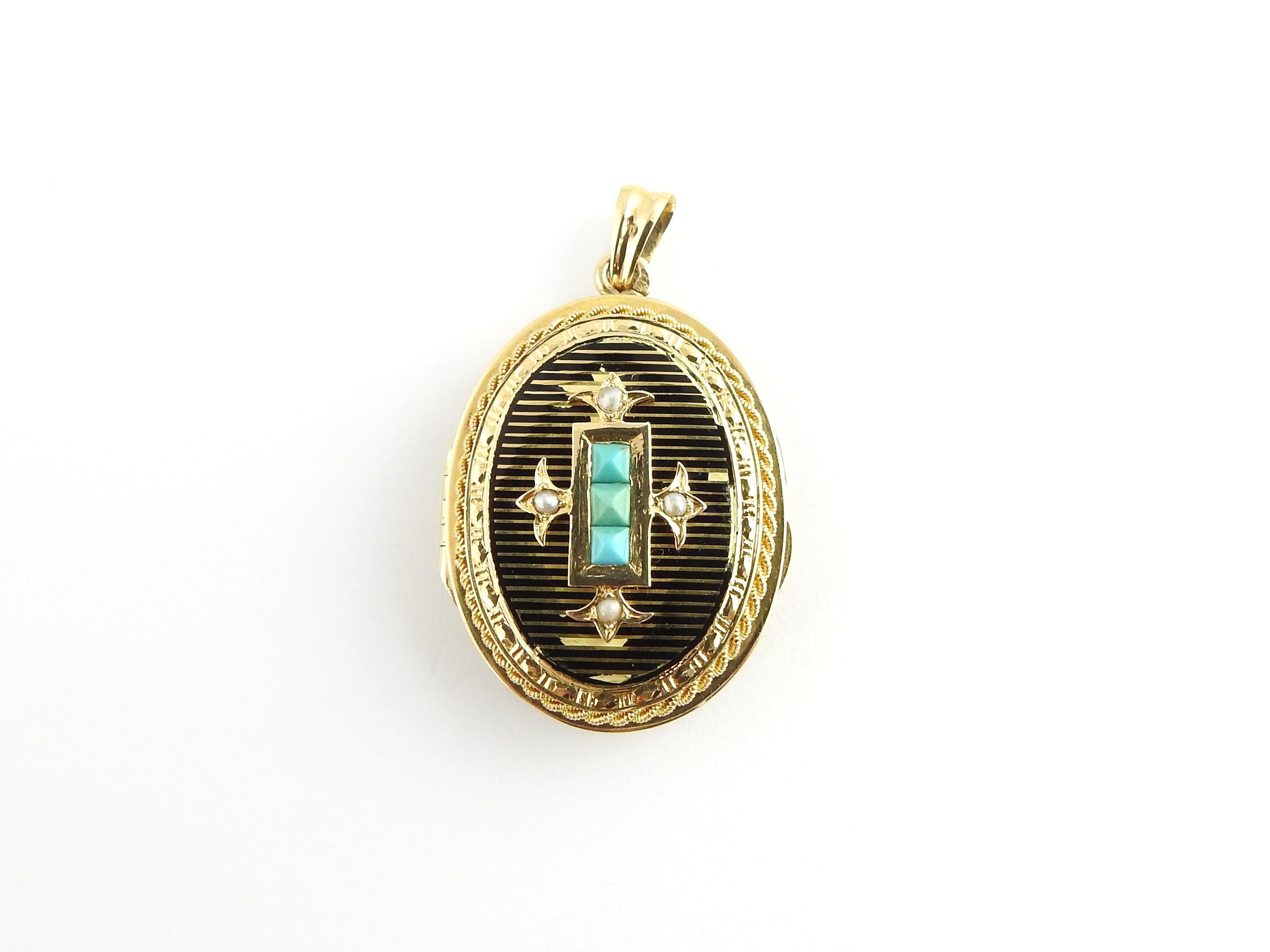 Antique Victorian 14 Karat Yellow Gold Mourning Hair Locket

This stunning hinged locket opens to reveal a long ago loved one's hair preserved under glass. Its ornate cover is decorated with three square turquoise stones and four seed pearls.

Size: