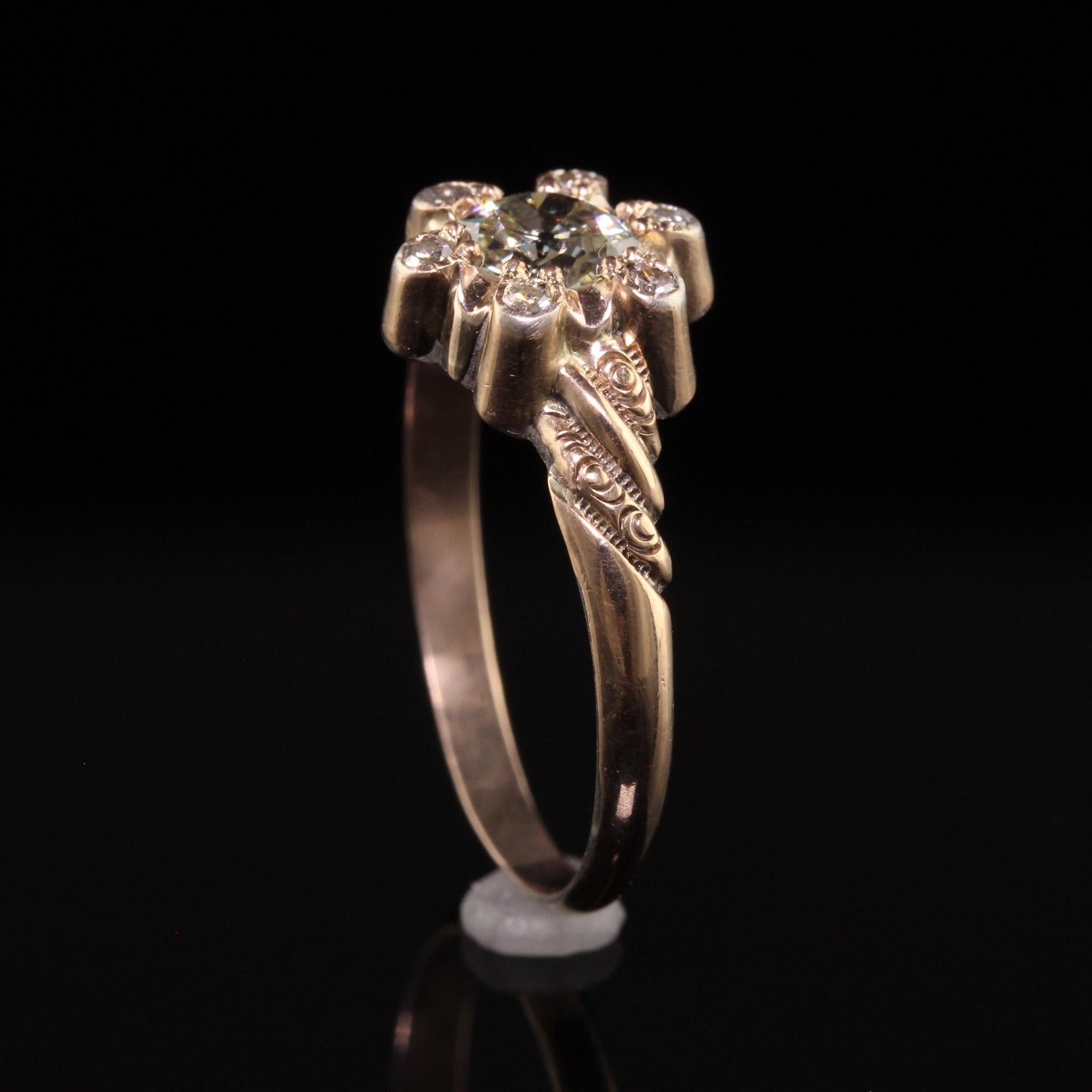 Bague de fiançailles victorienne ancienne en or jaune 14 carats avec diamants européens anciens, certifiés GIA Pour femmes en vente