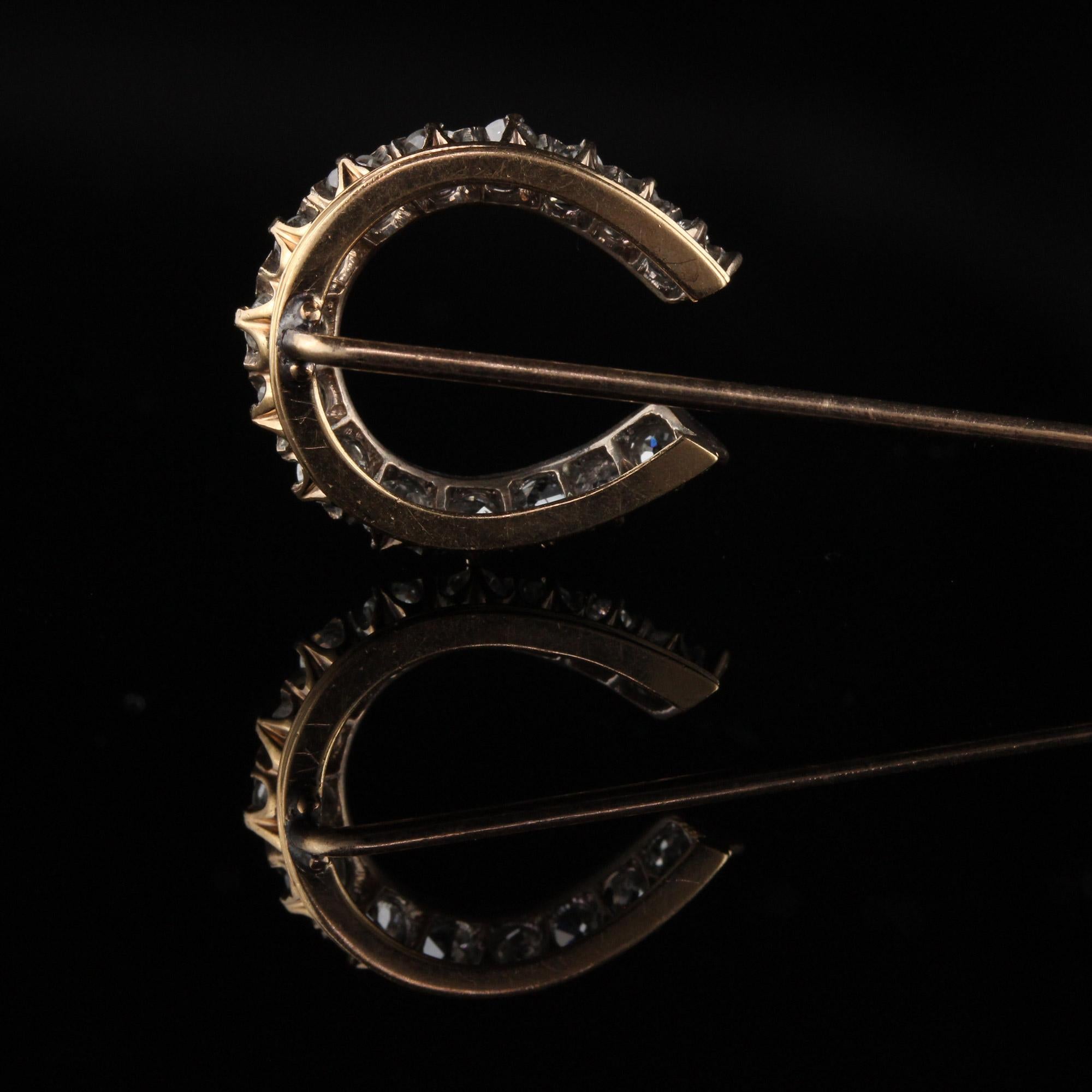 Antique Victorian 14 Karat Yellow Gold Old Mine Cut Diamond Horse Shoe Pin In Good Condition In Great Neck, NY