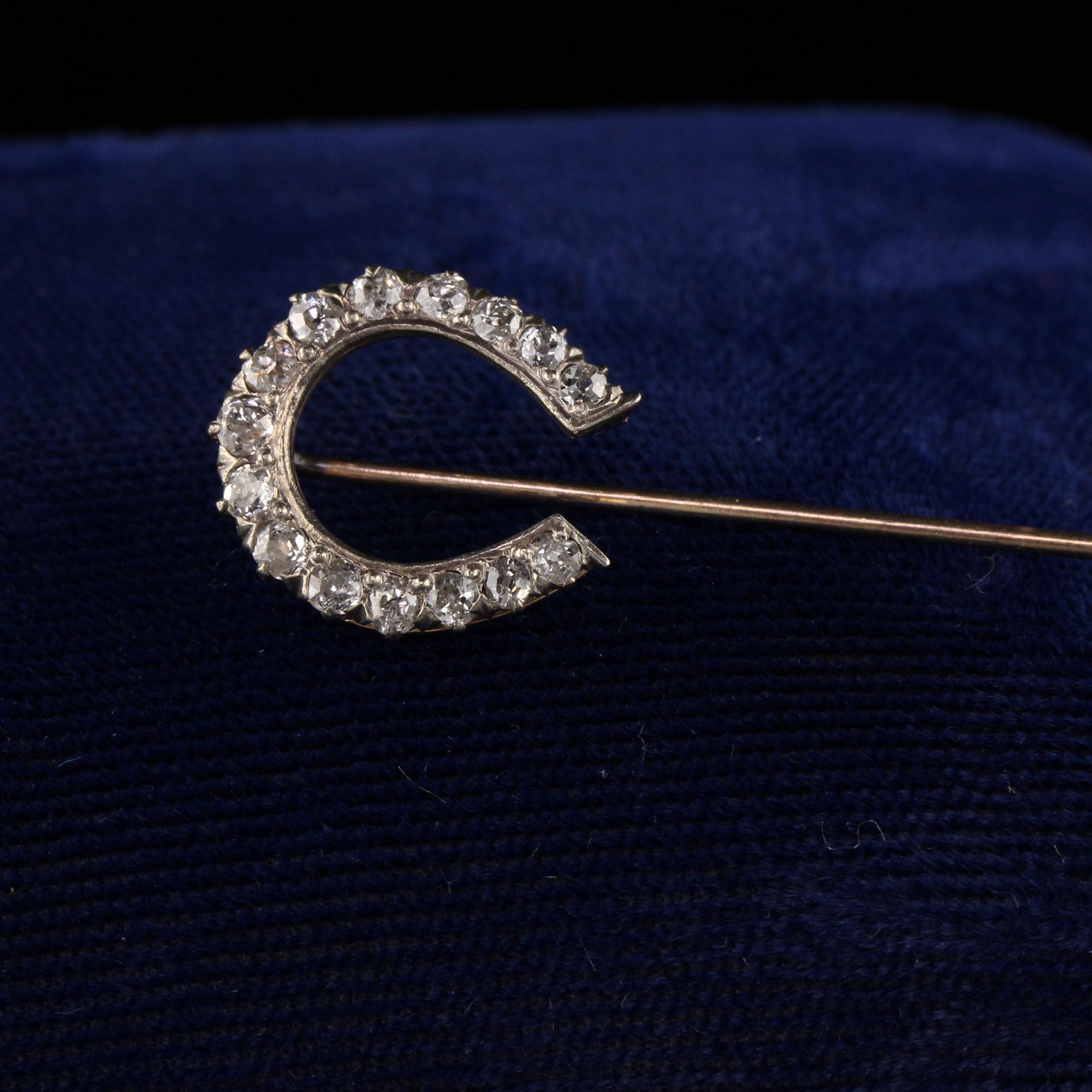 Gorgeous Victorian horse shoe pin with old mine cut diamonds.

Item #P0095

Metal: 14K Yellow Gold

Weight: 2.8 Grams

Total Diamond Weight: Approximately 0.85 cts

Diamond Color: H

Diamond Clarity: SI1

Measurements: 2.5 in x 7.4 mm 