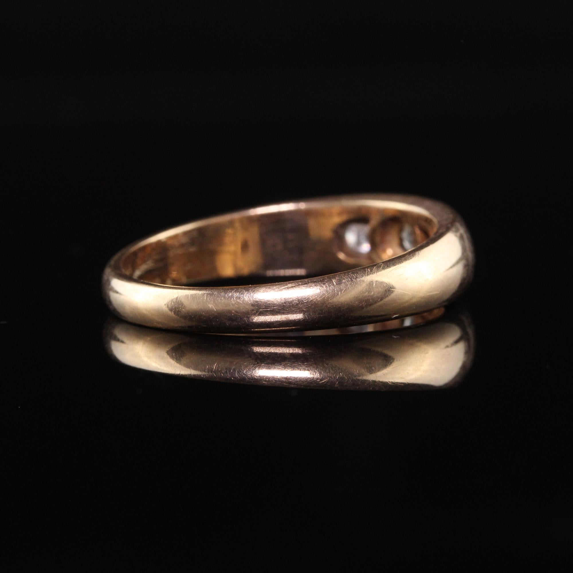 Antique Victorian 14K Yellow Gold Old Mine Cut Diamond Three Stone Ring 1