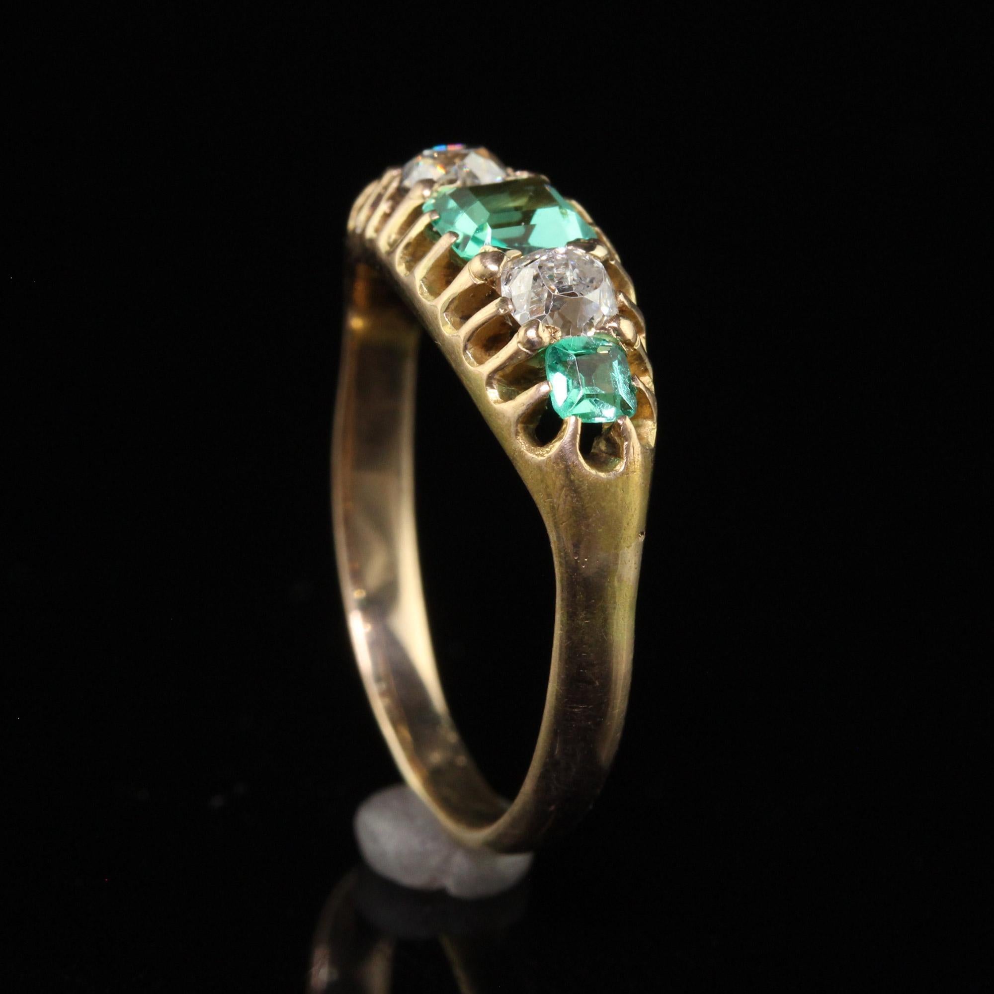 Antique Victorian 14K Yellow Gold Old Mine Diamond and Emerald Five Stone Ring For Sale 1