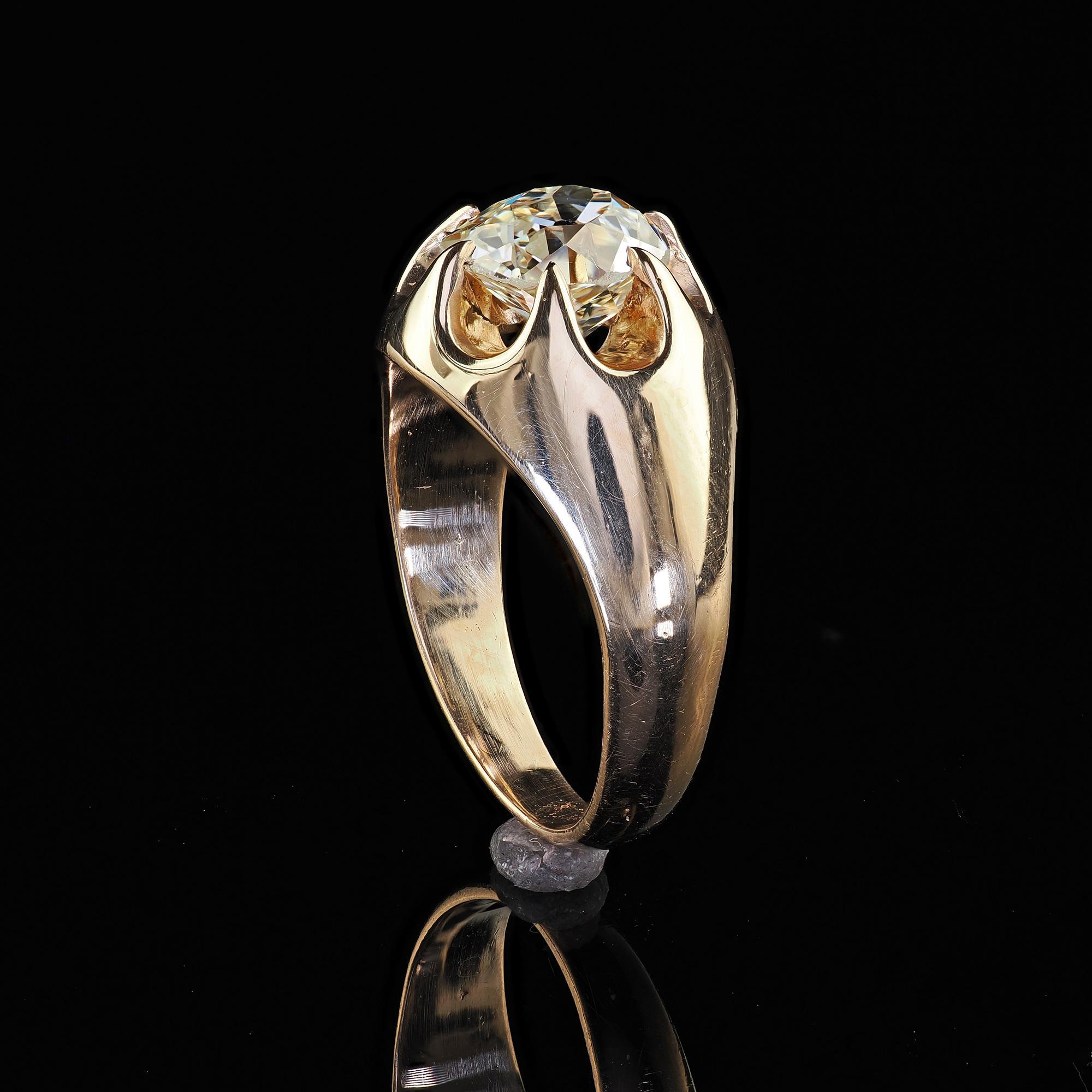 Antiguo Anillo de Compromiso Victoriano de Oro Amarillo de 14 K con Diamantes Belcher de Mina Antigua - GIA en venta 5