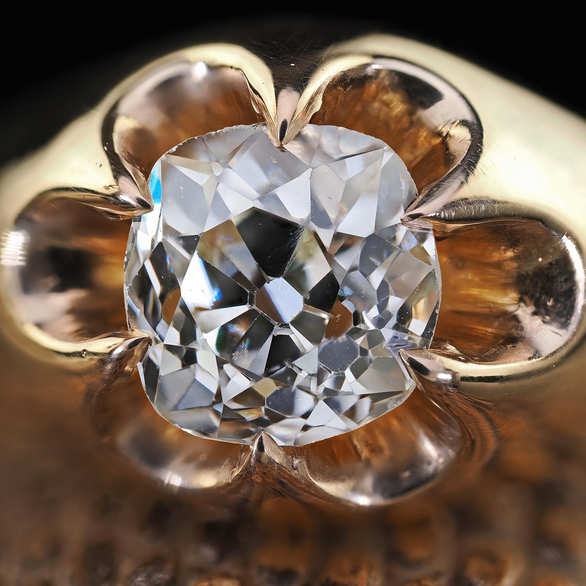 Antiguo Anillo de Compromiso Victoriano de Oro Amarillo de 14 K con Diamantes Belcher de Mina Antigua - GIA en venta 1