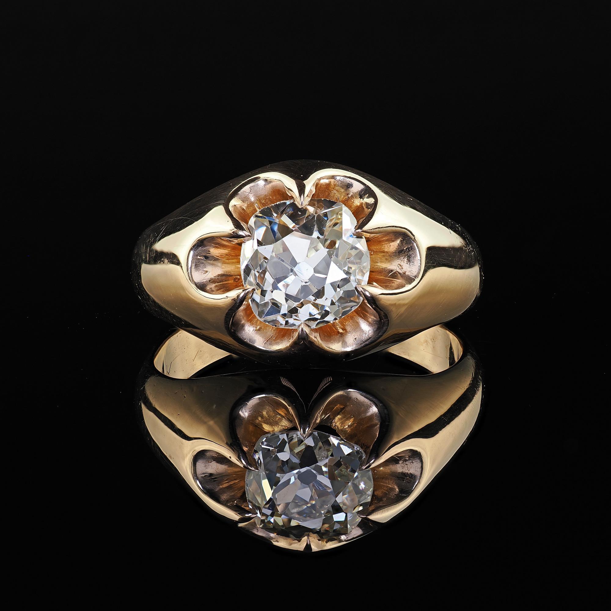 Antiguo Anillo de Compromiso Victoriano de Oro Amarillo de 14 K con Diamantes Belcher de Mina Antigua - GIA en venta 3