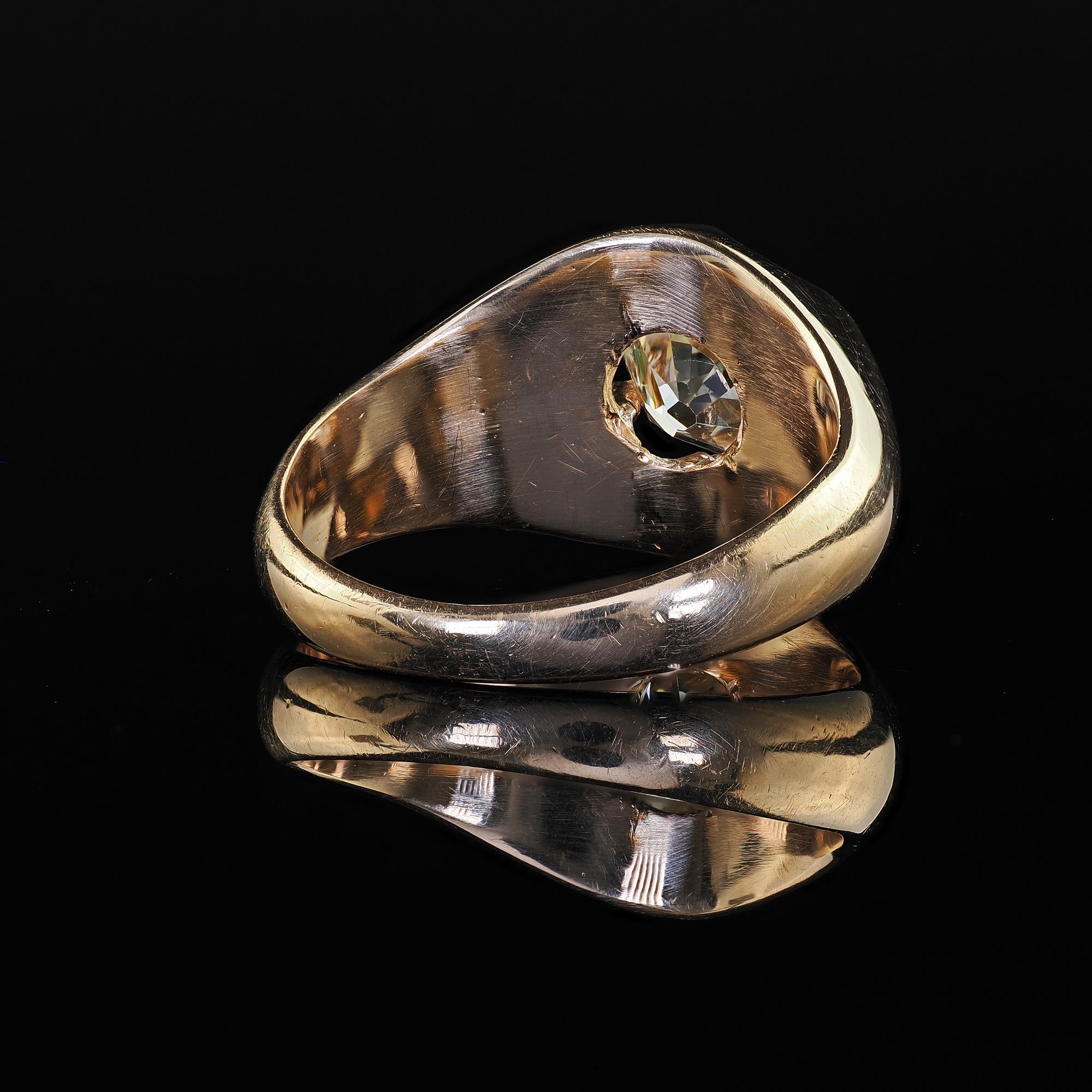 Antiguo Anillo de Compromiso Victoriano de Oro Amarillo de 14 K con Diamantes Belcher de Mina Antigua - GIA en venta 4