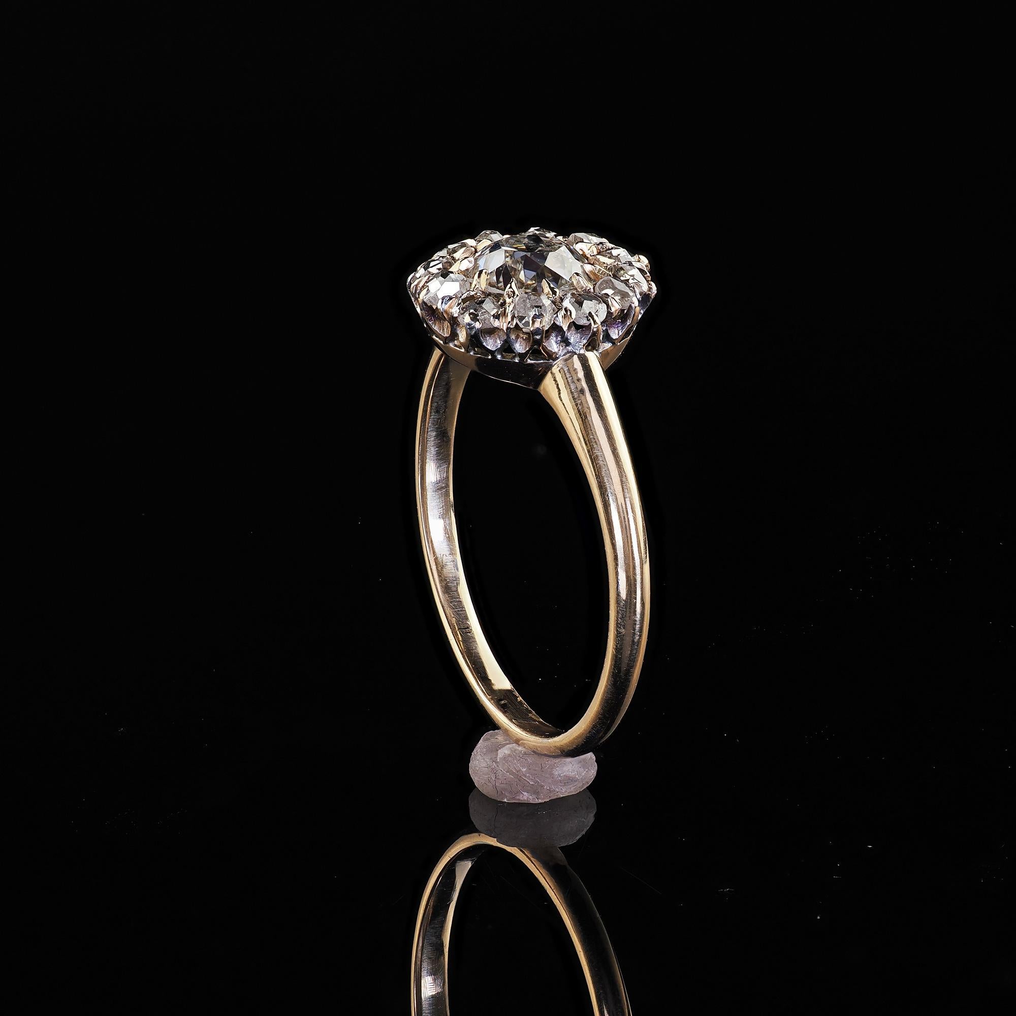 Antico anello di fidanzamento vittoriano in oro giallo 14K con diamanti 