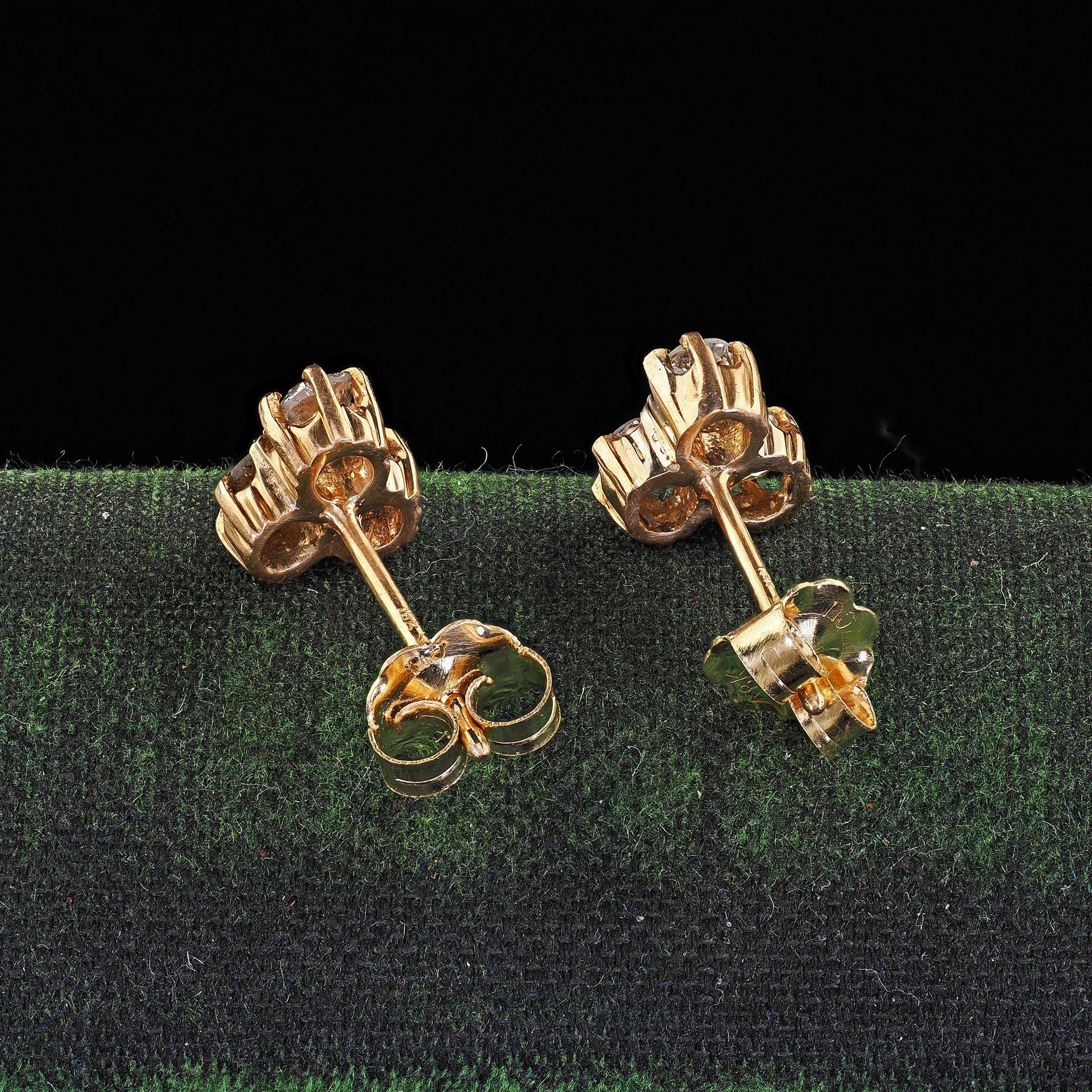 Boucles d'oreilles anciennes victoriennes en or jaune 14K avec diamants Old Mine en vente 2
