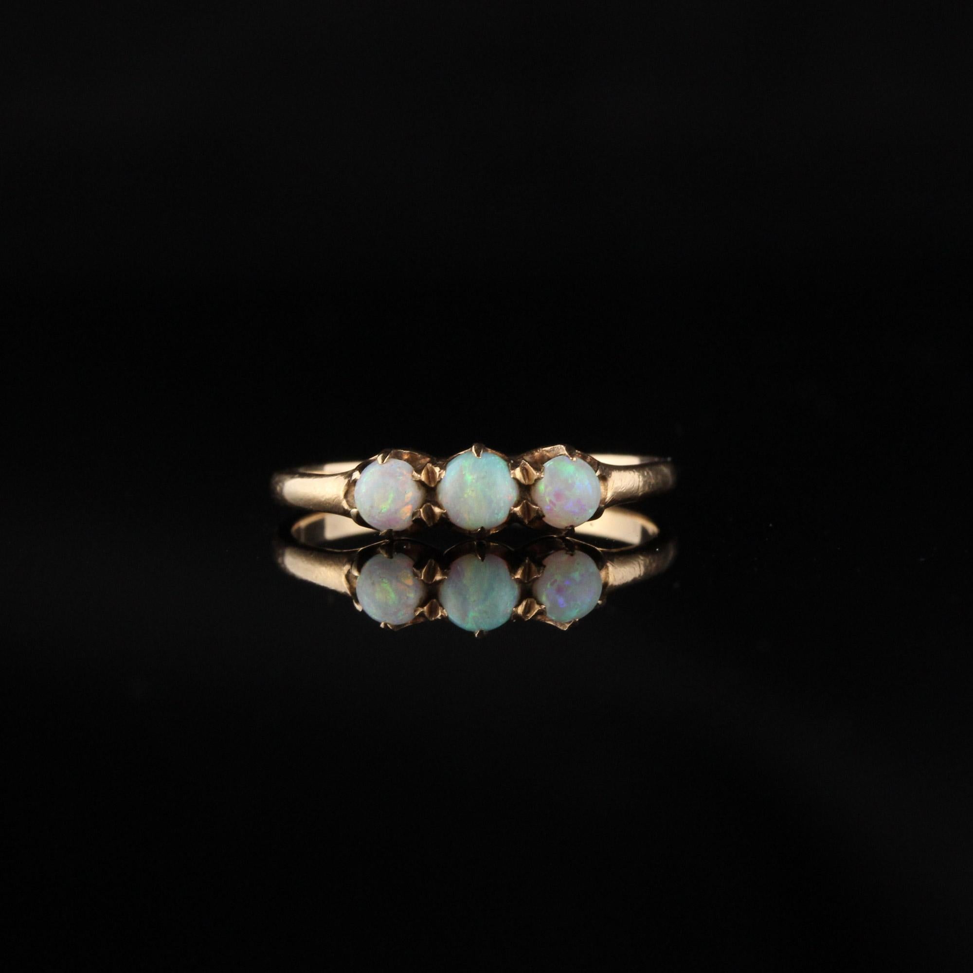 Antique Victorian 14 Karat Yellow Gold Opal Wedding Band In Good Condition In Great Neck, NY