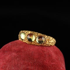 Antique Victorian 14 Karat Yellow Gold Peridot Three-Stone Ring